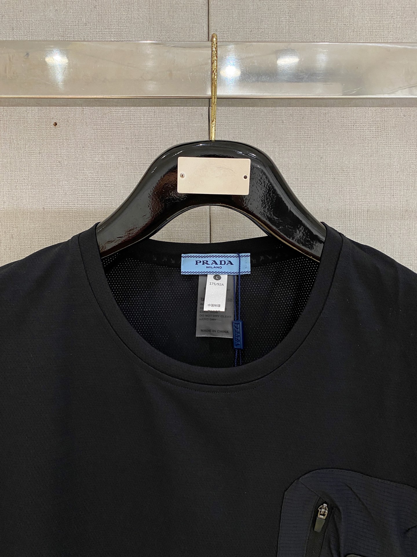 short sleeves