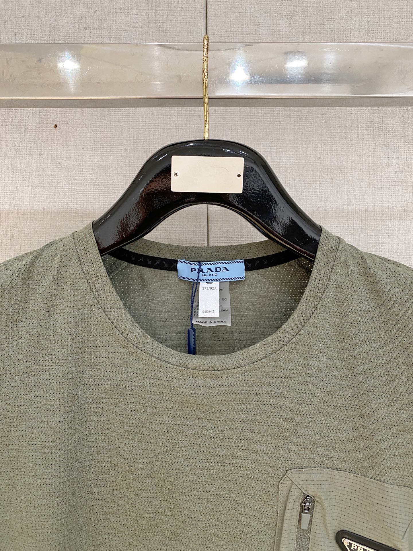 short sleeves