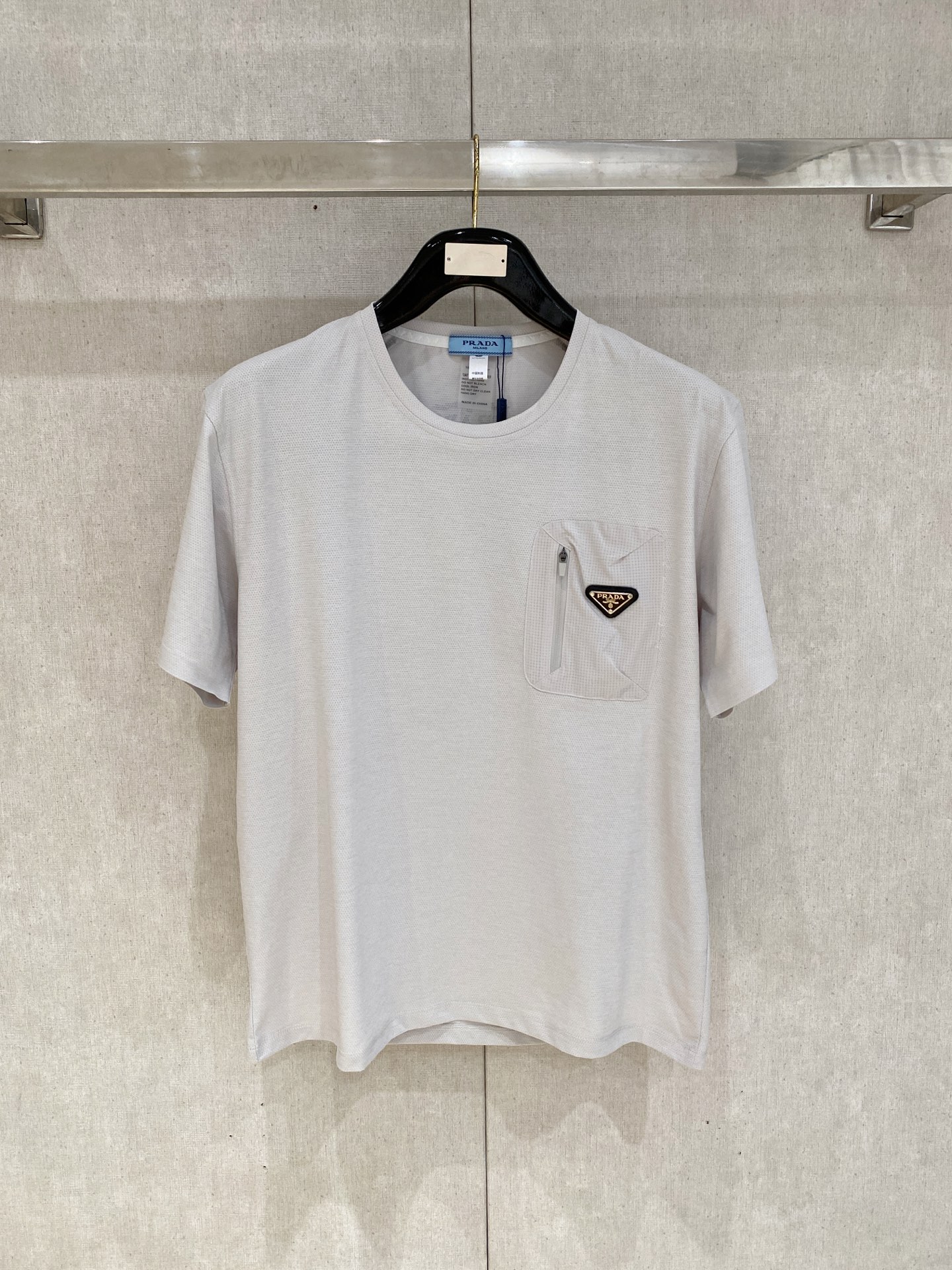 short sleeves