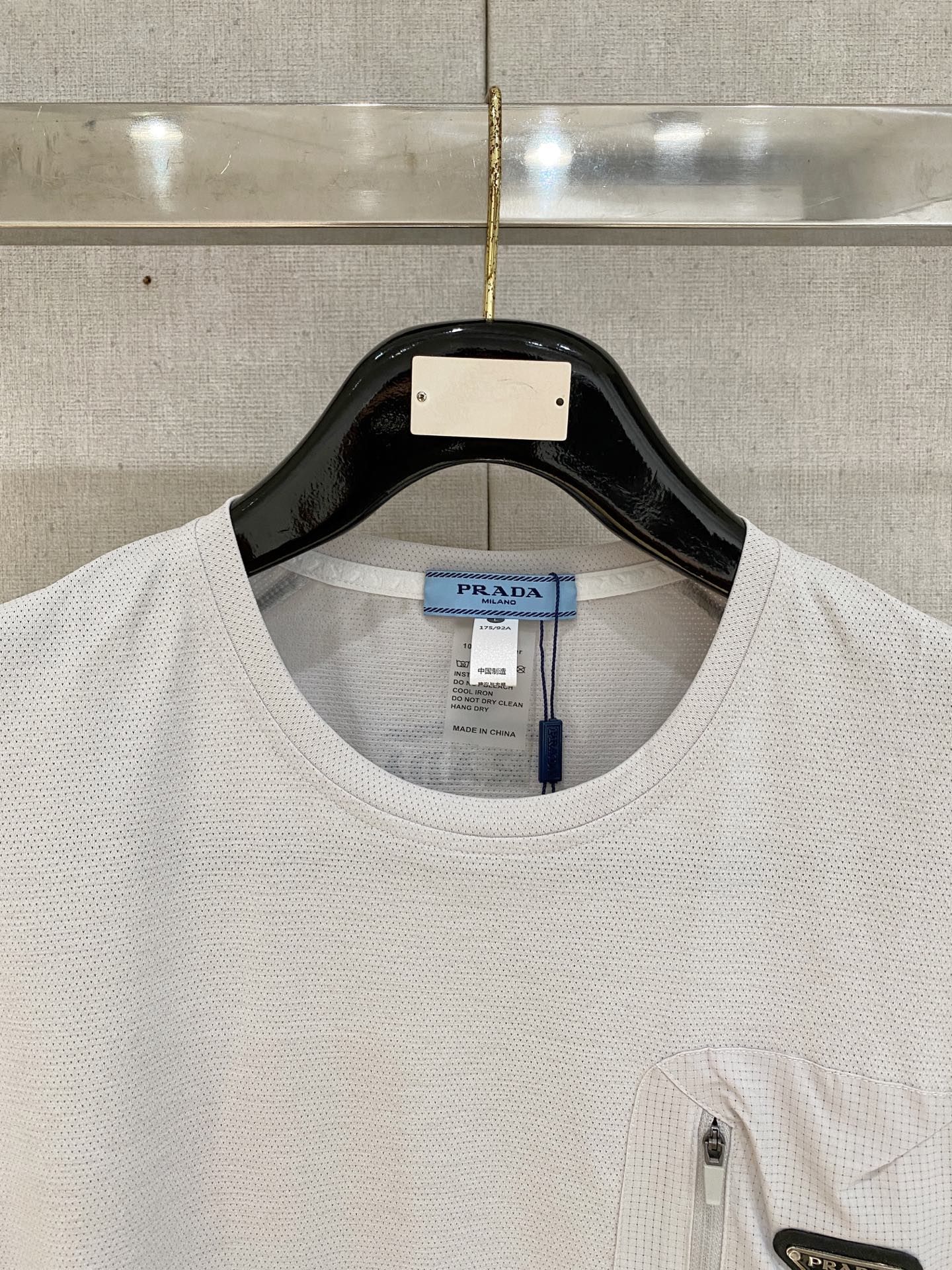 short sleeves
