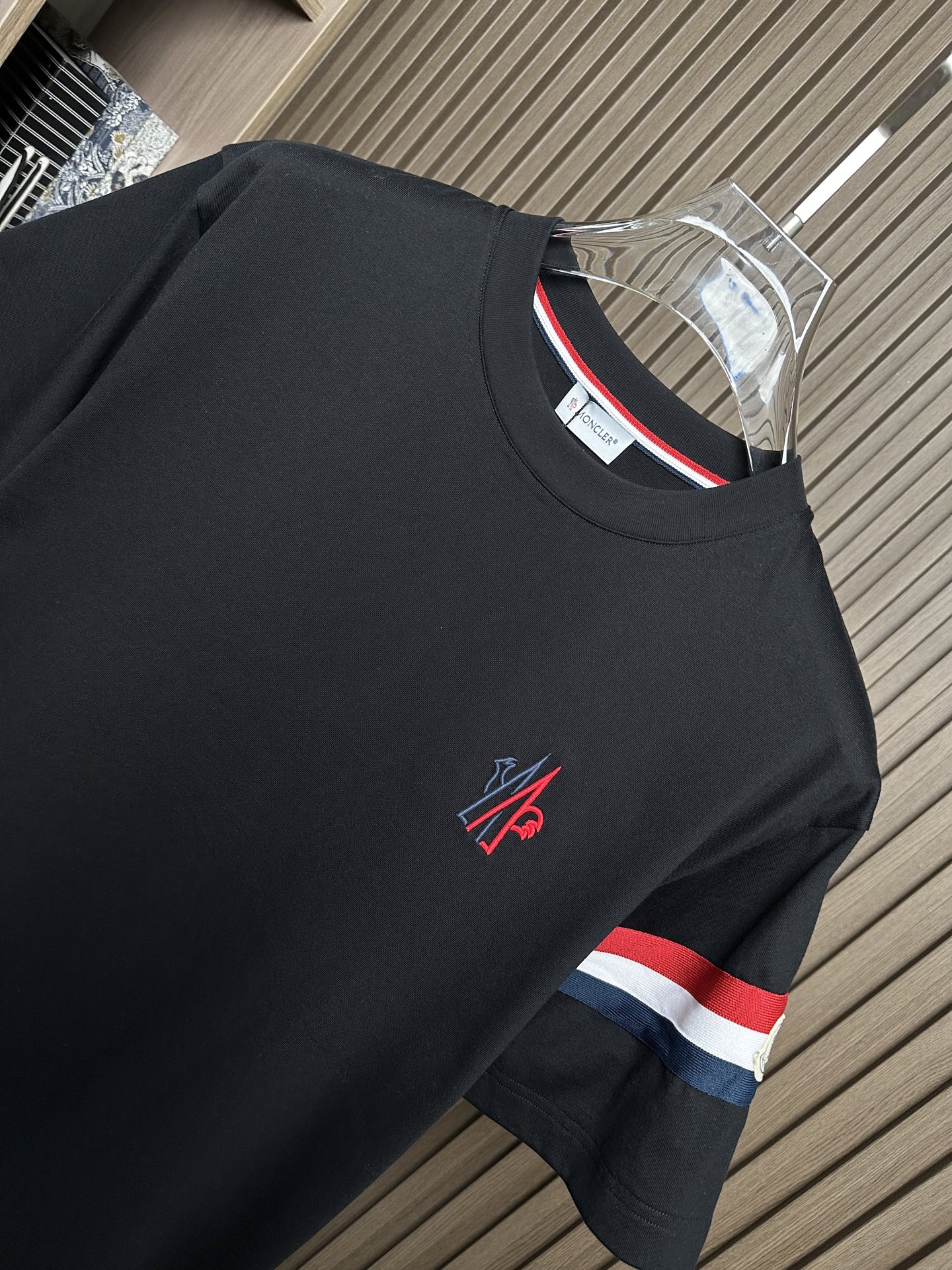 short sleeves