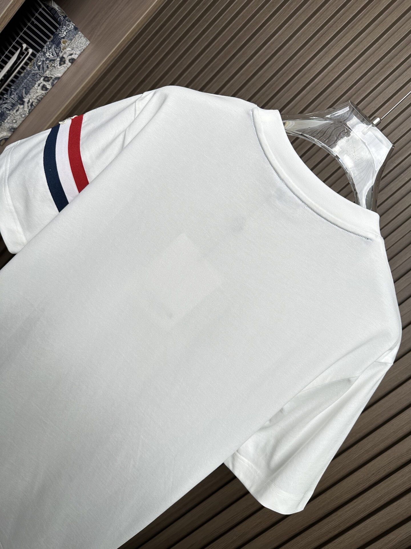 short sleeves