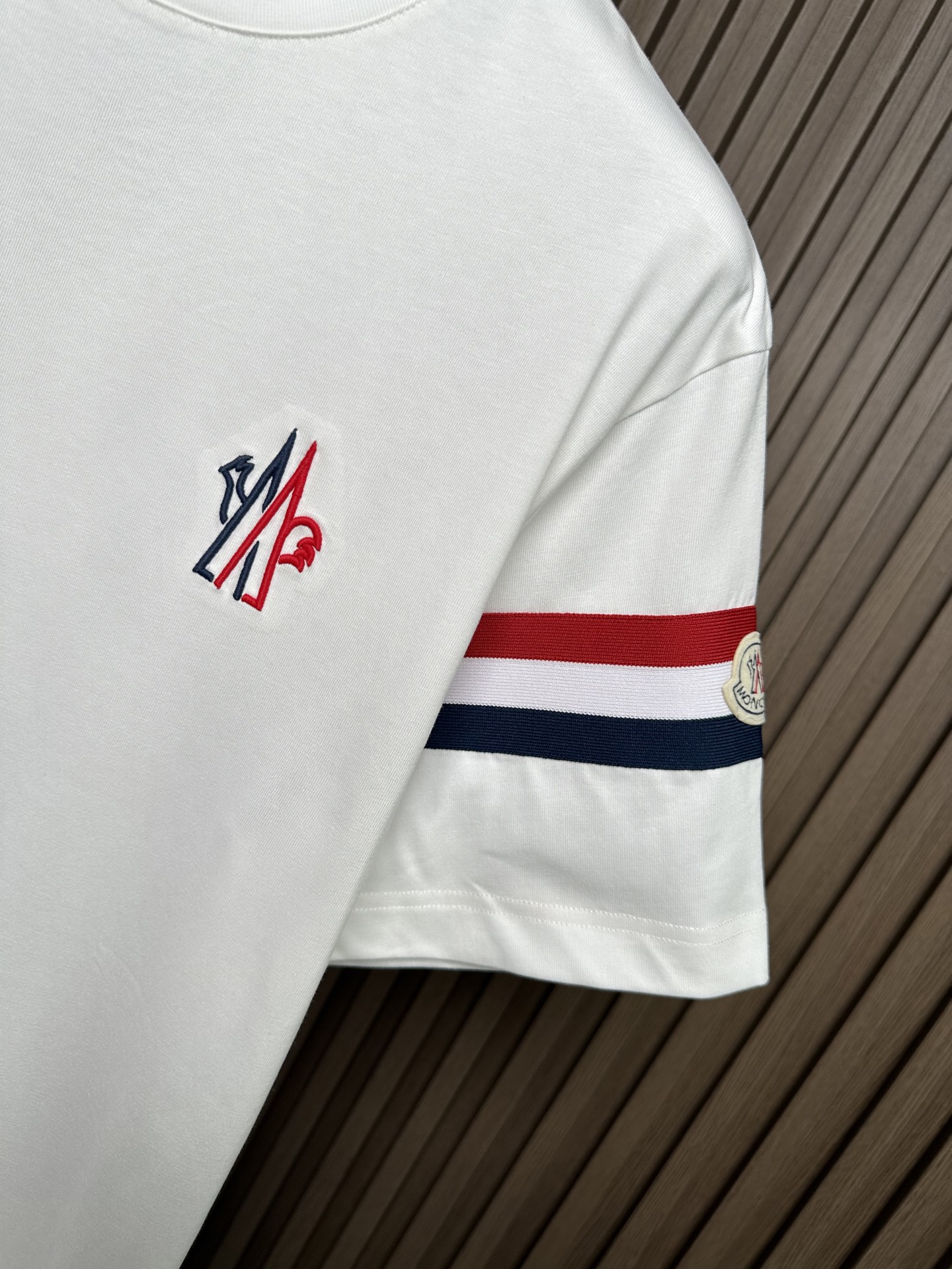 short sleeves