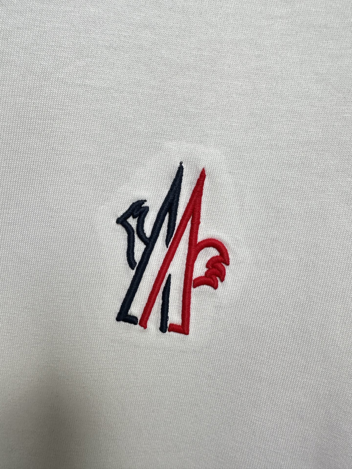 short sleeves