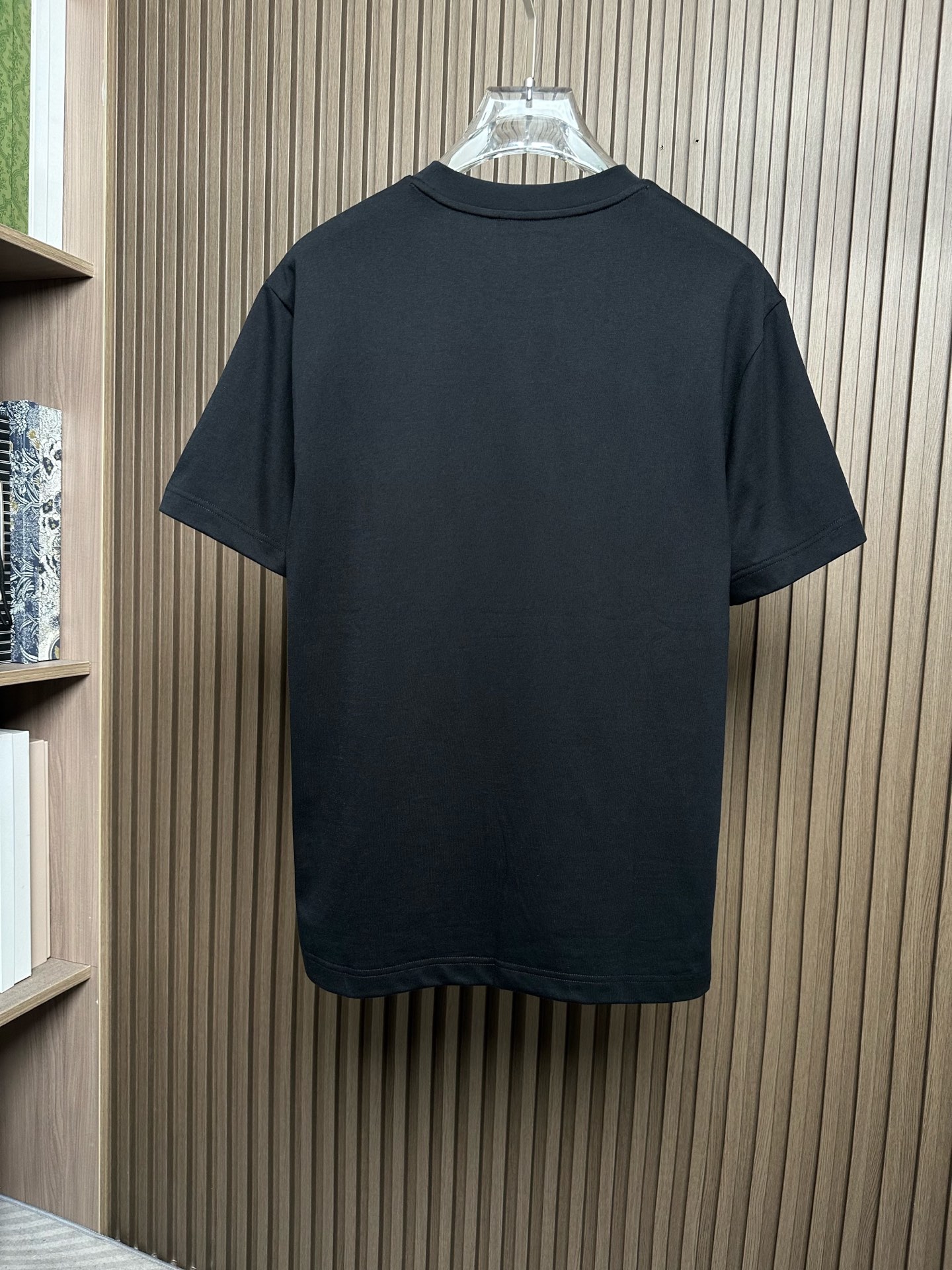 short sleeves