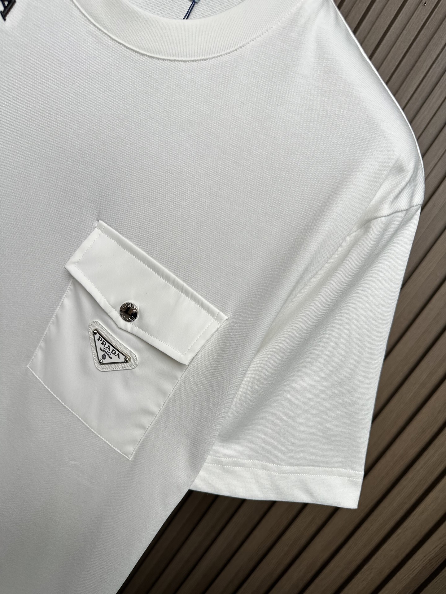 short sleeves