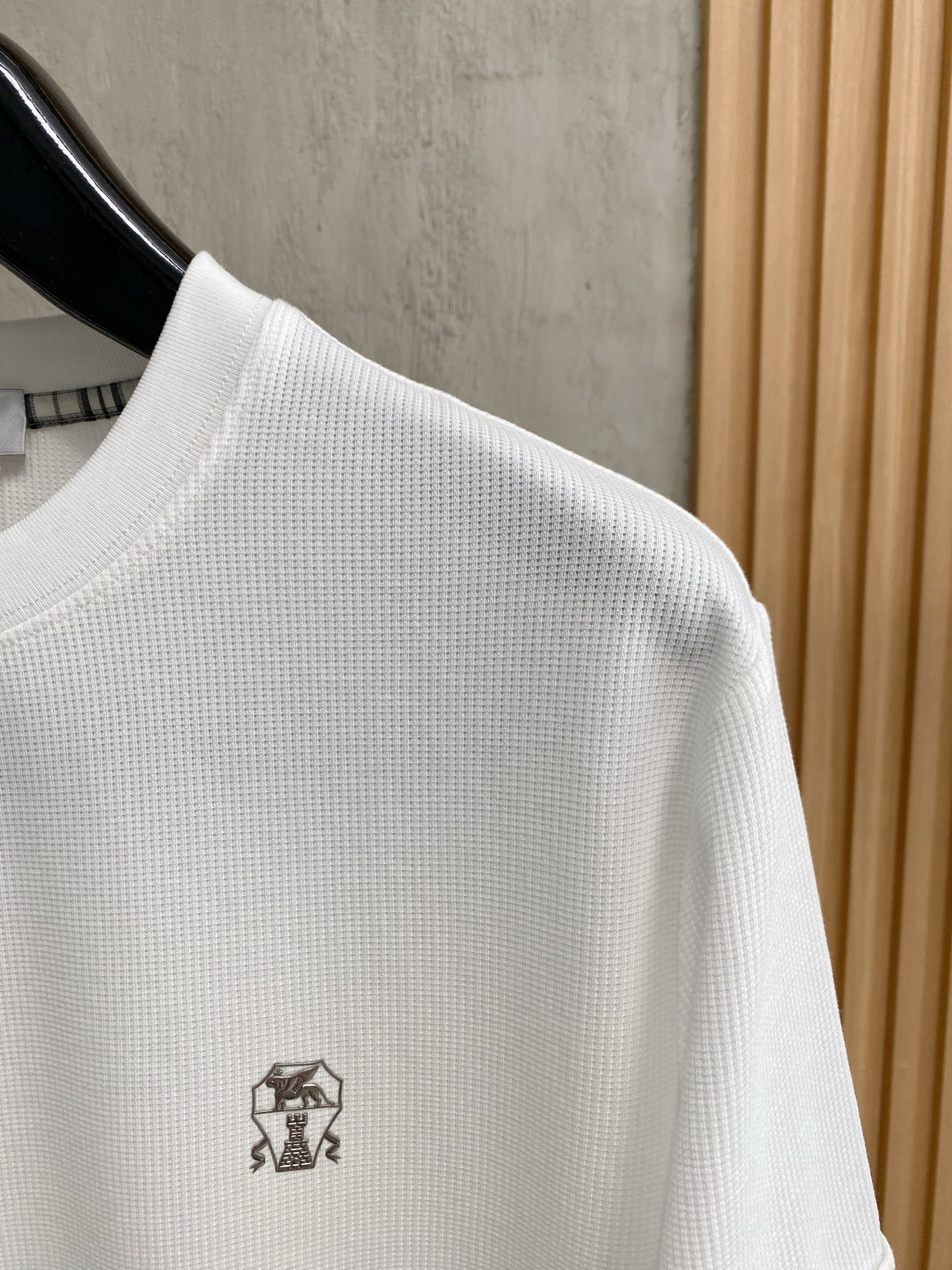 short sleeves