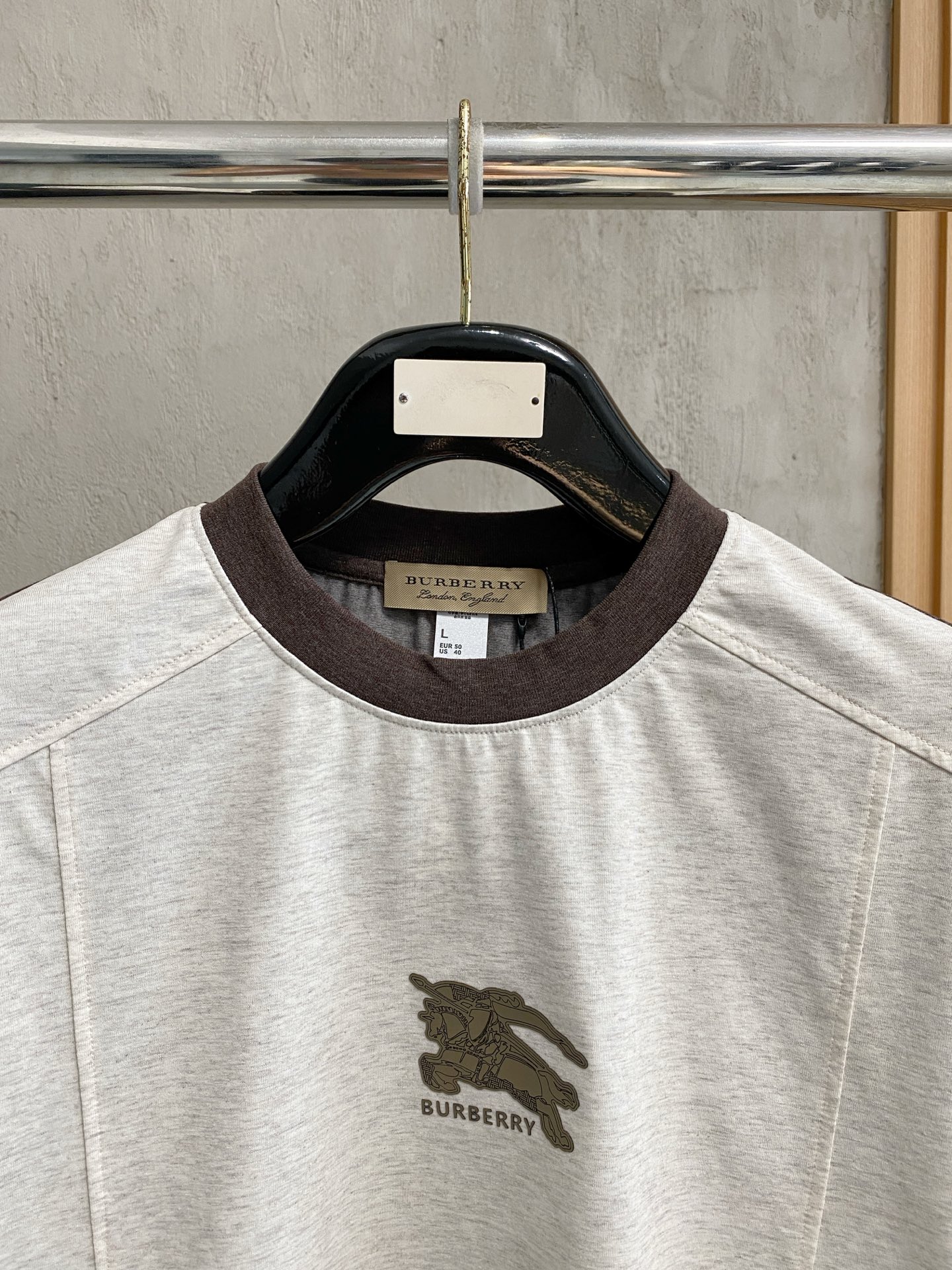 short sleeves