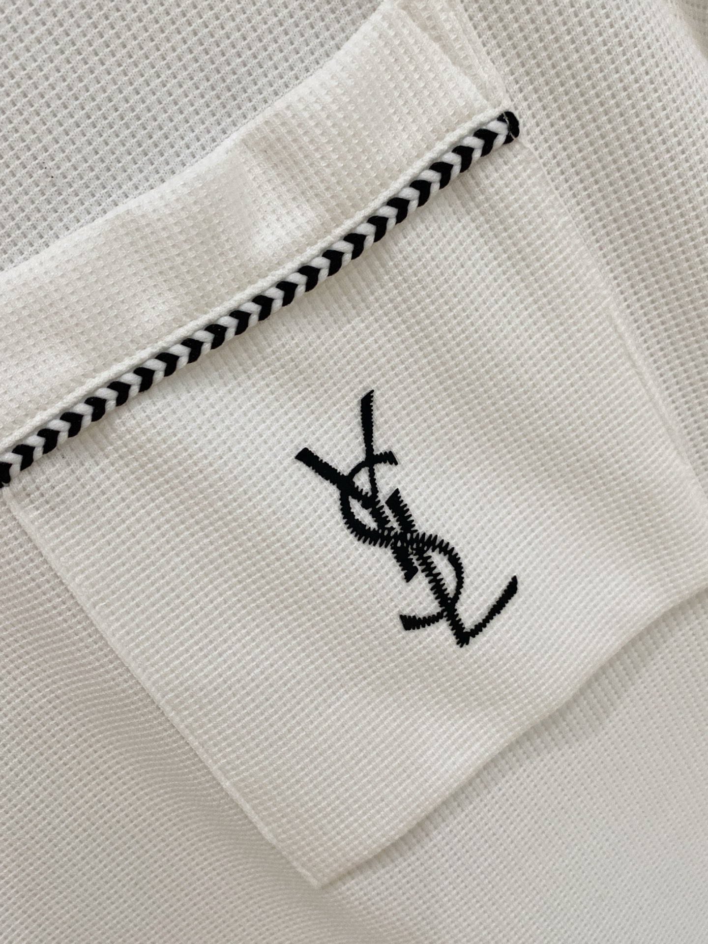 short sleeves