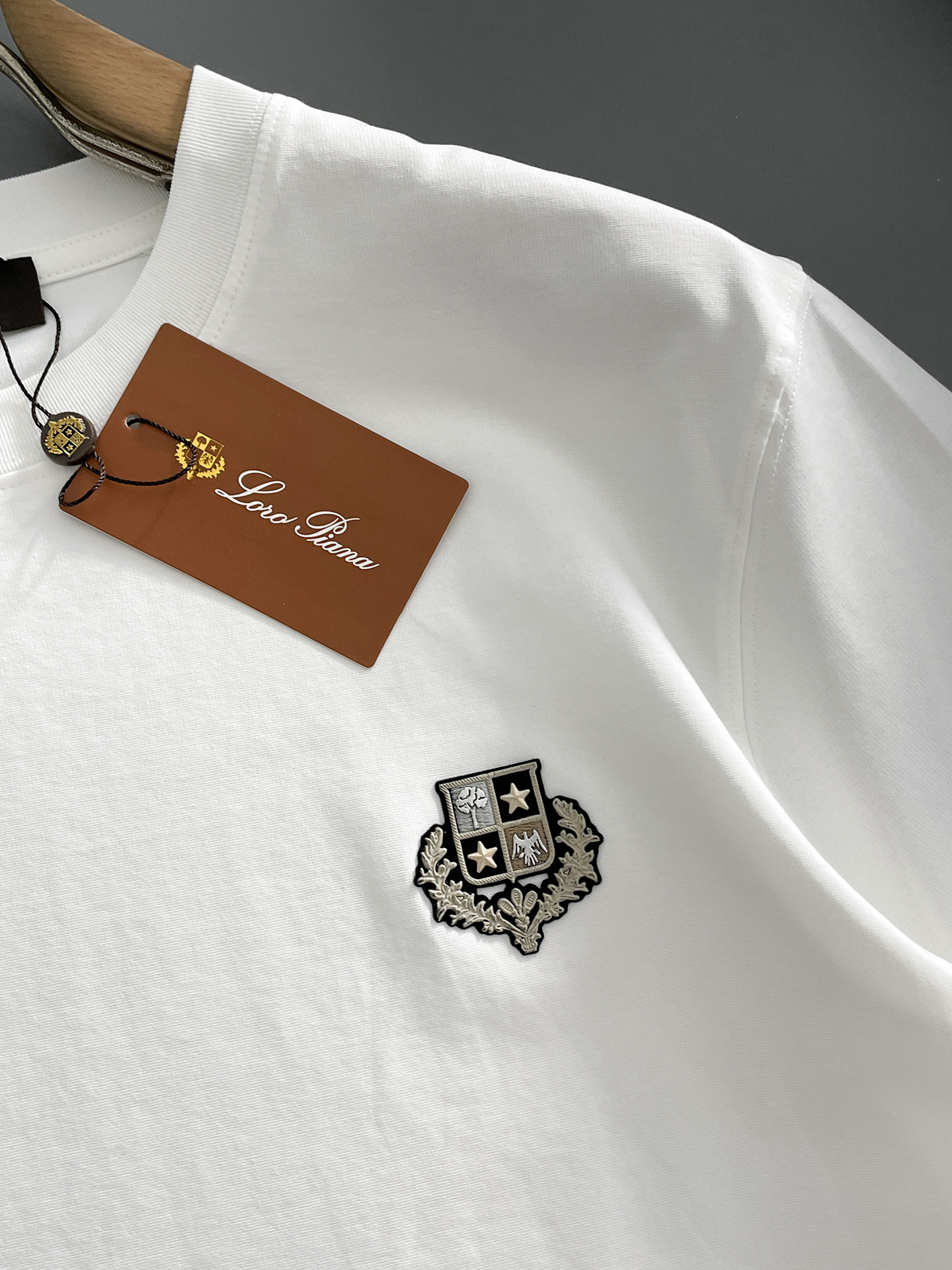 short sleeves