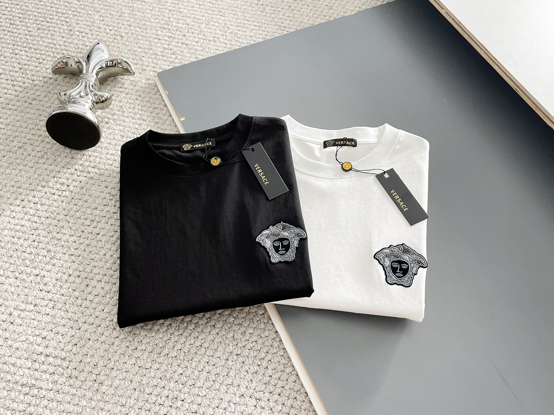 short sleeves