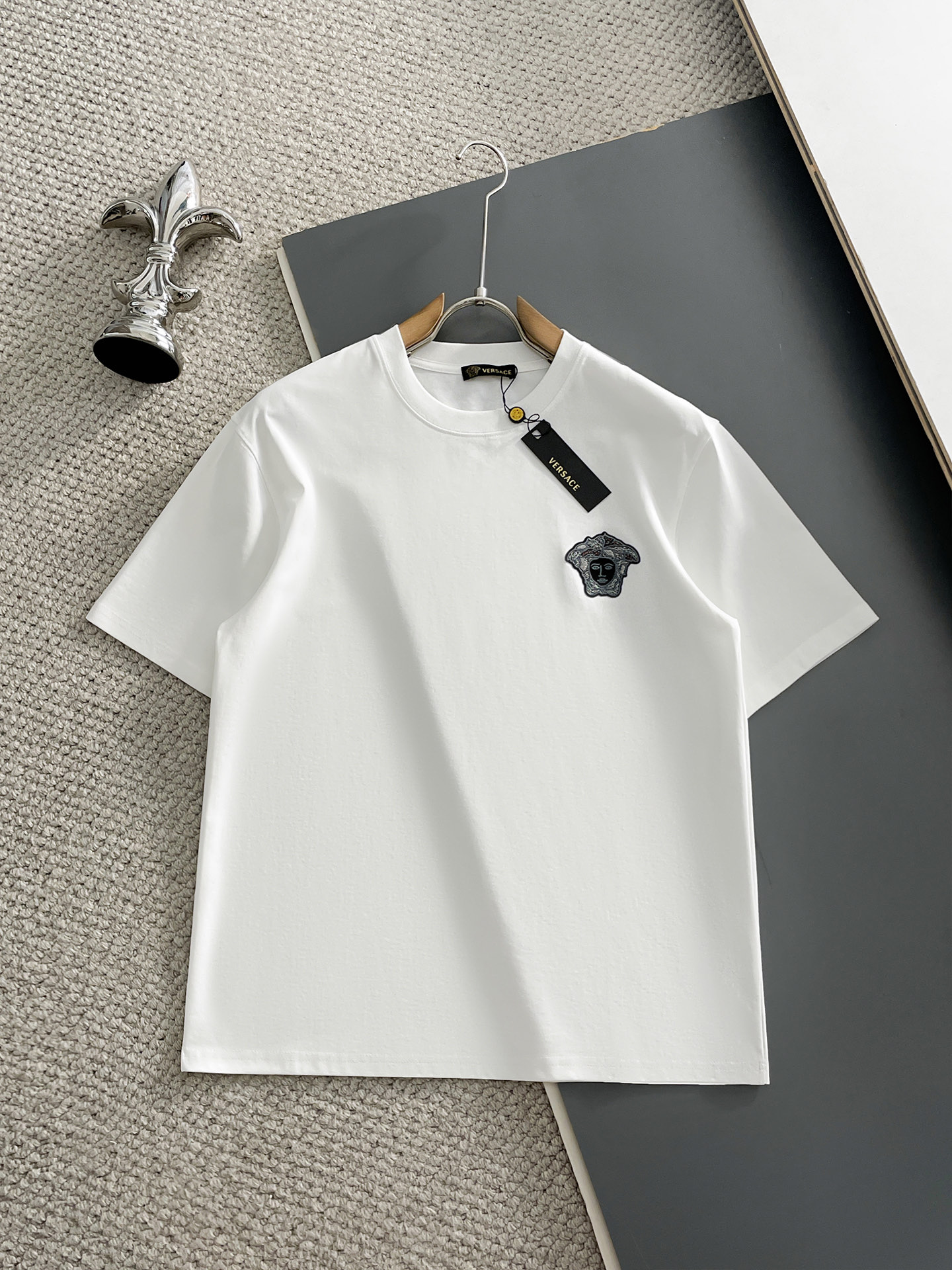 short sleeves
