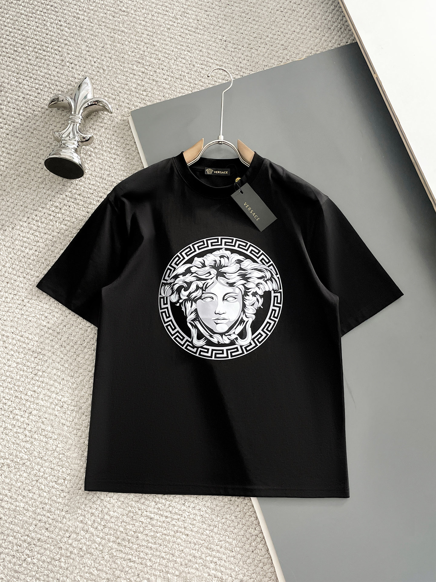 short sleeves