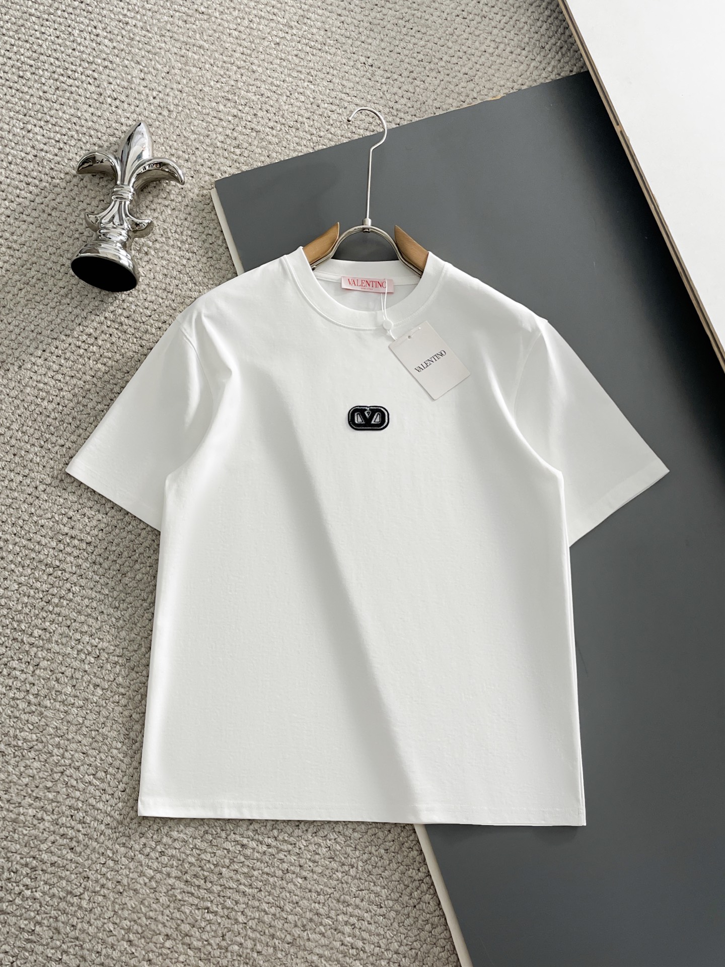 short sleeves