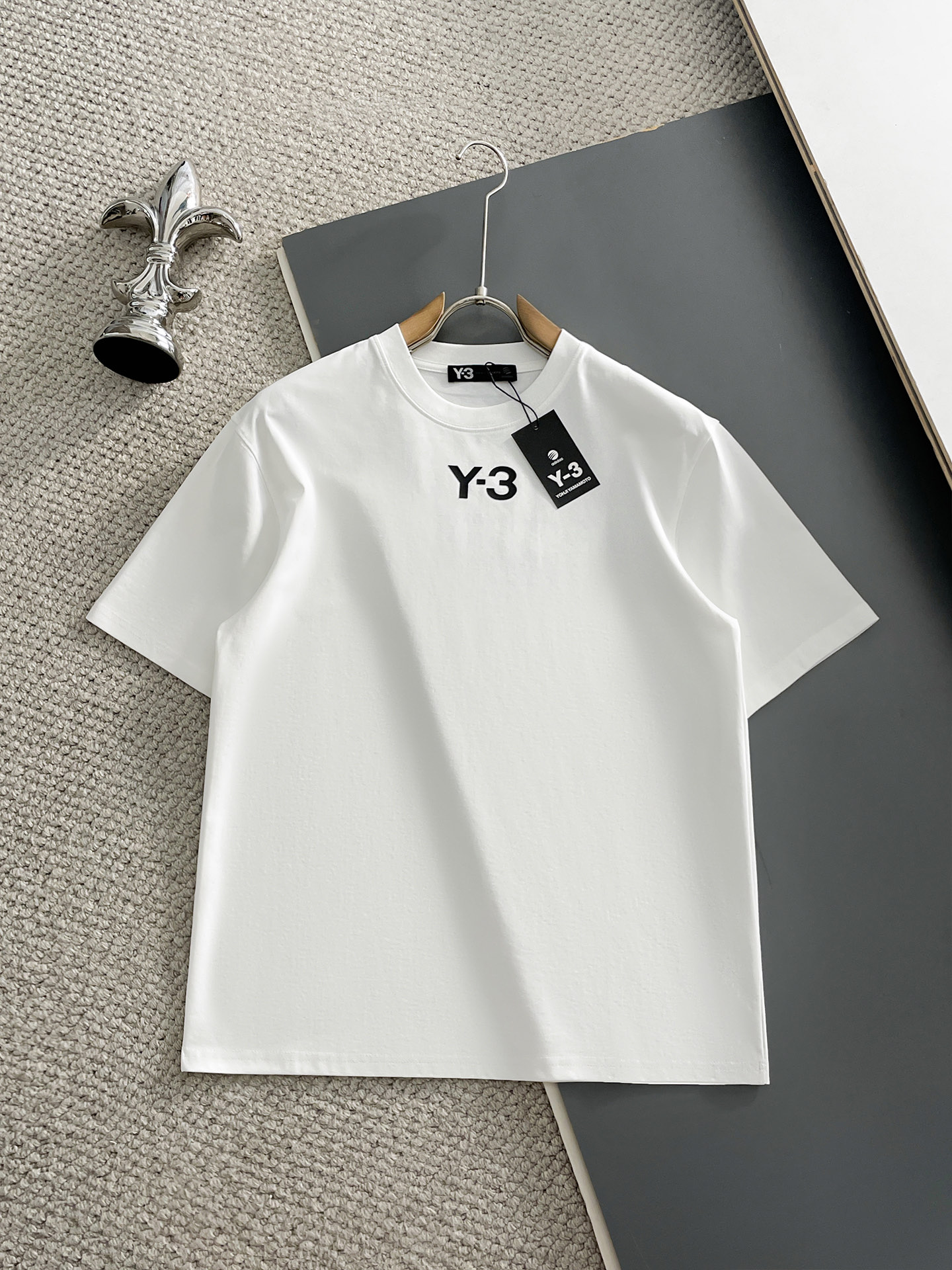 short sleeves