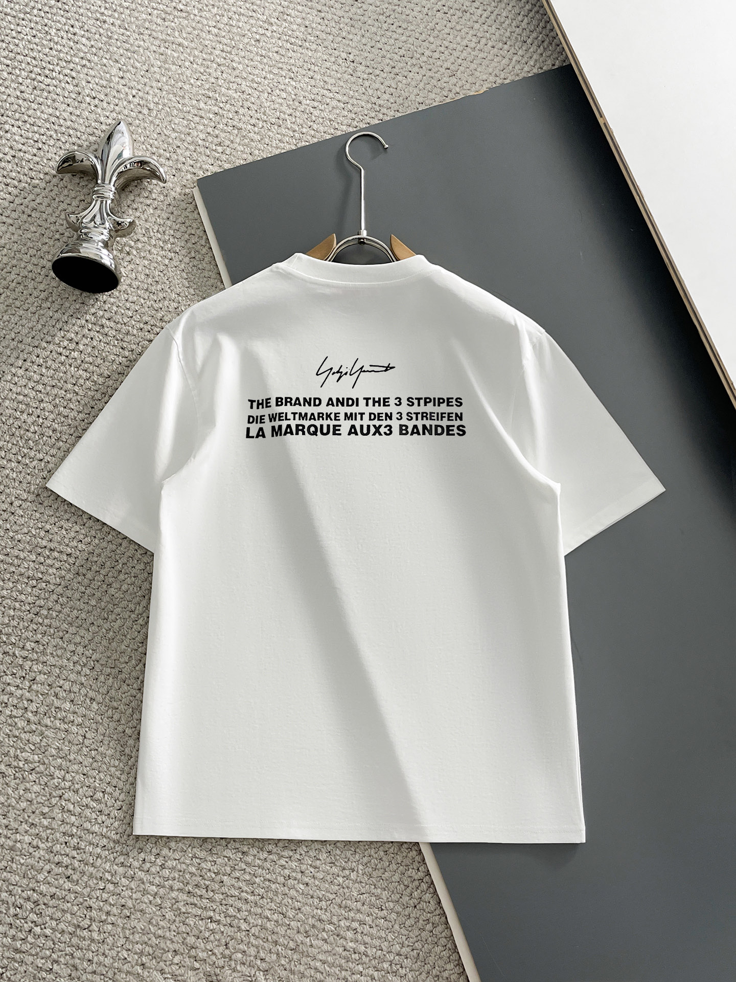 short sleeves