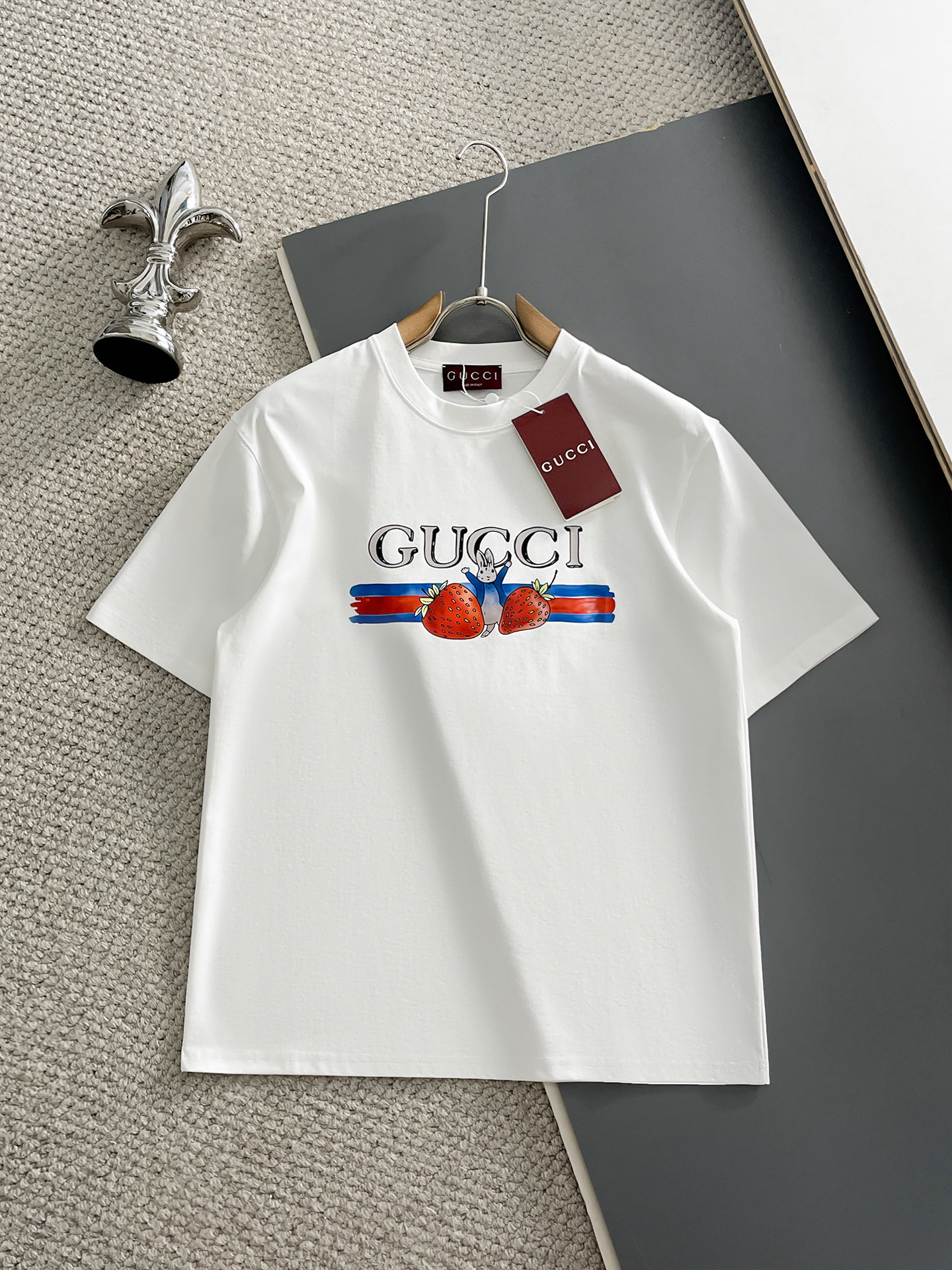 short sleeves