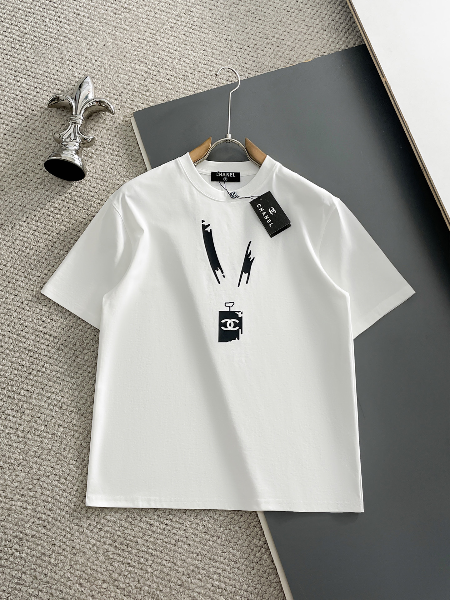 short sleeves