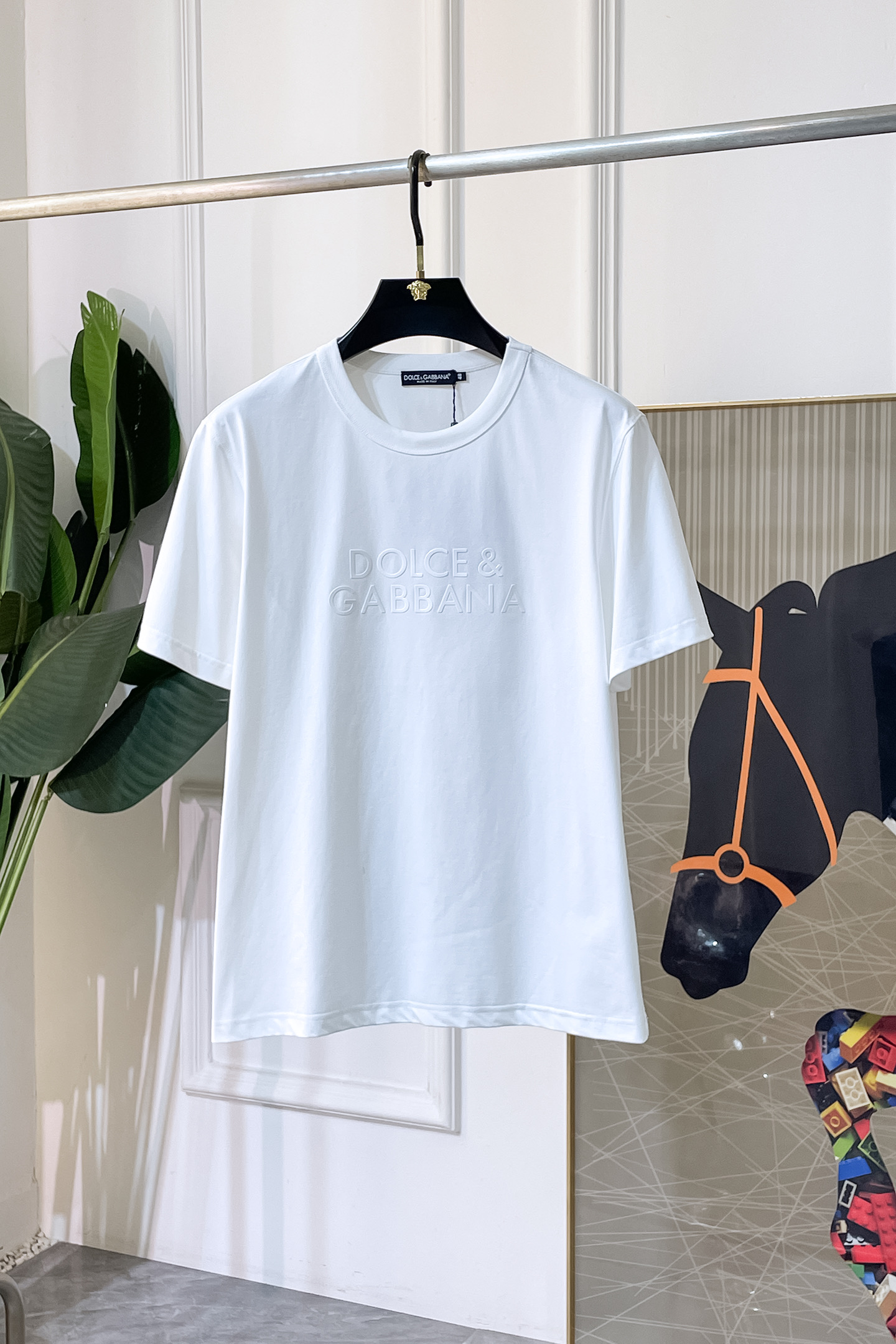 short sleeves