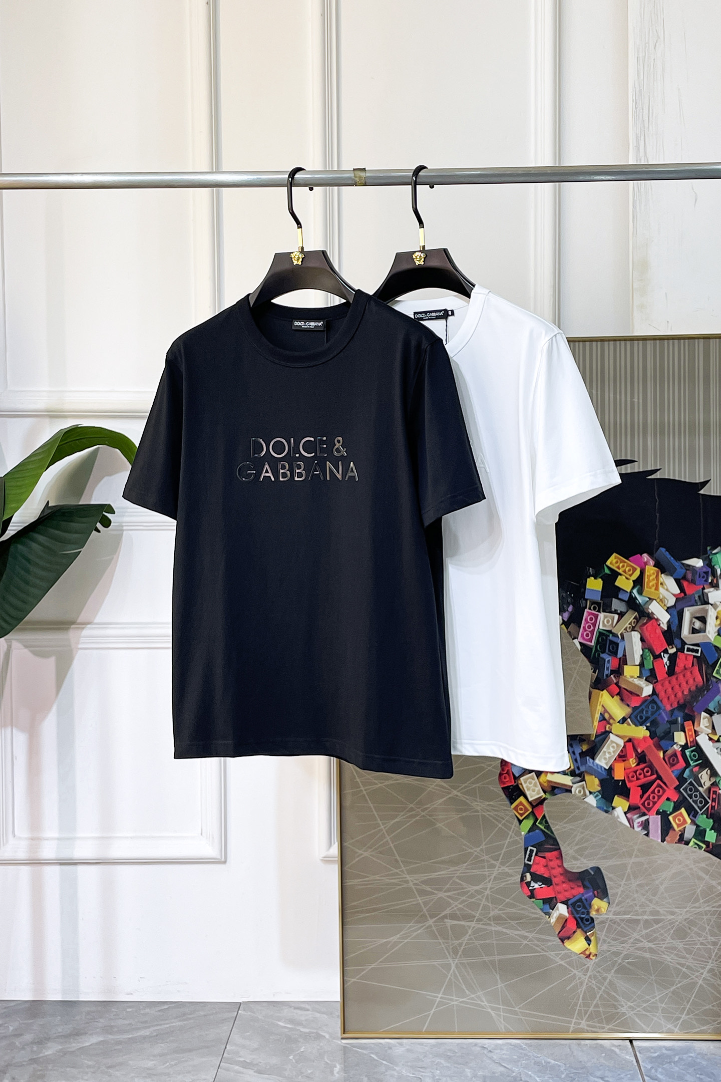short sleeves