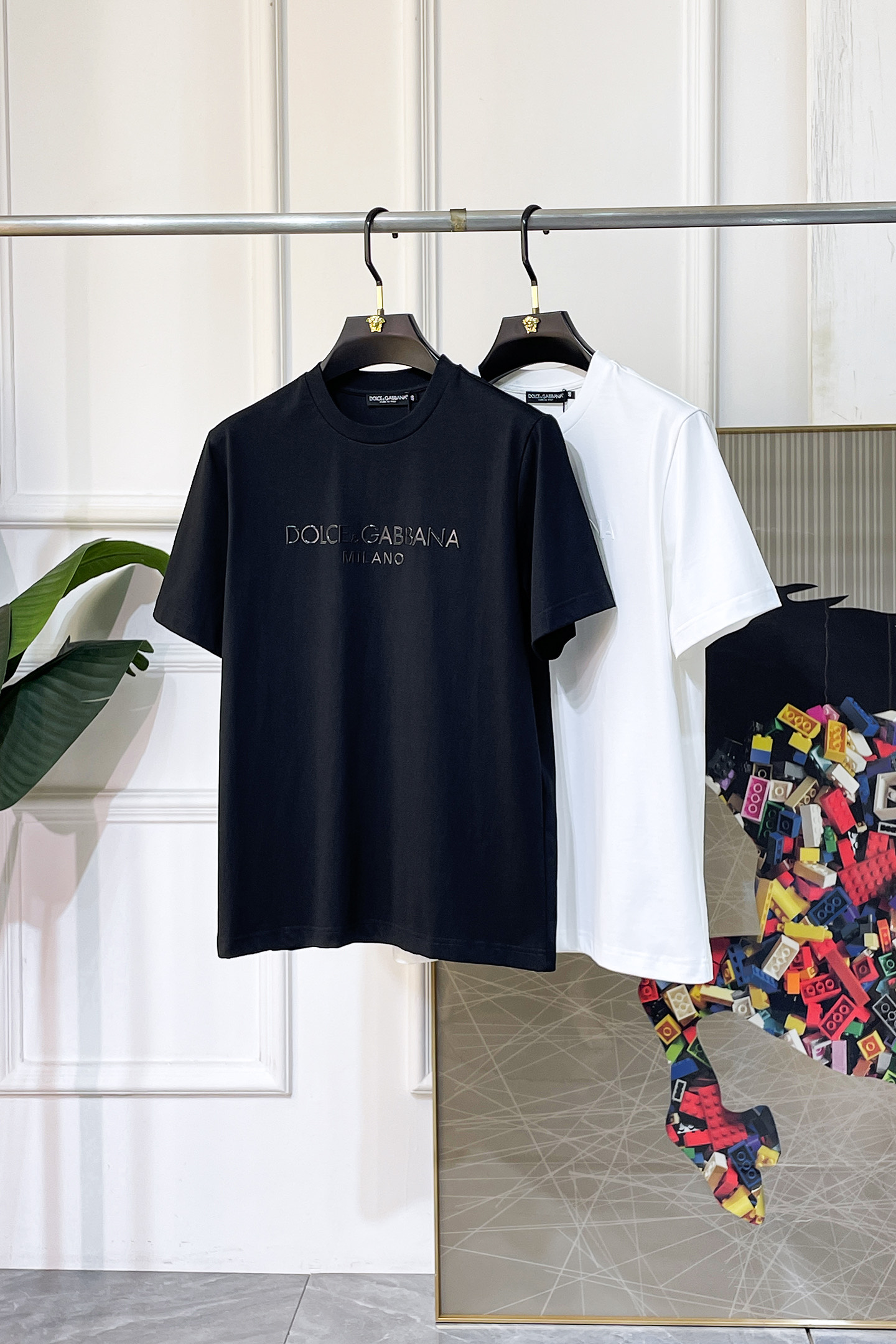 short sleeves