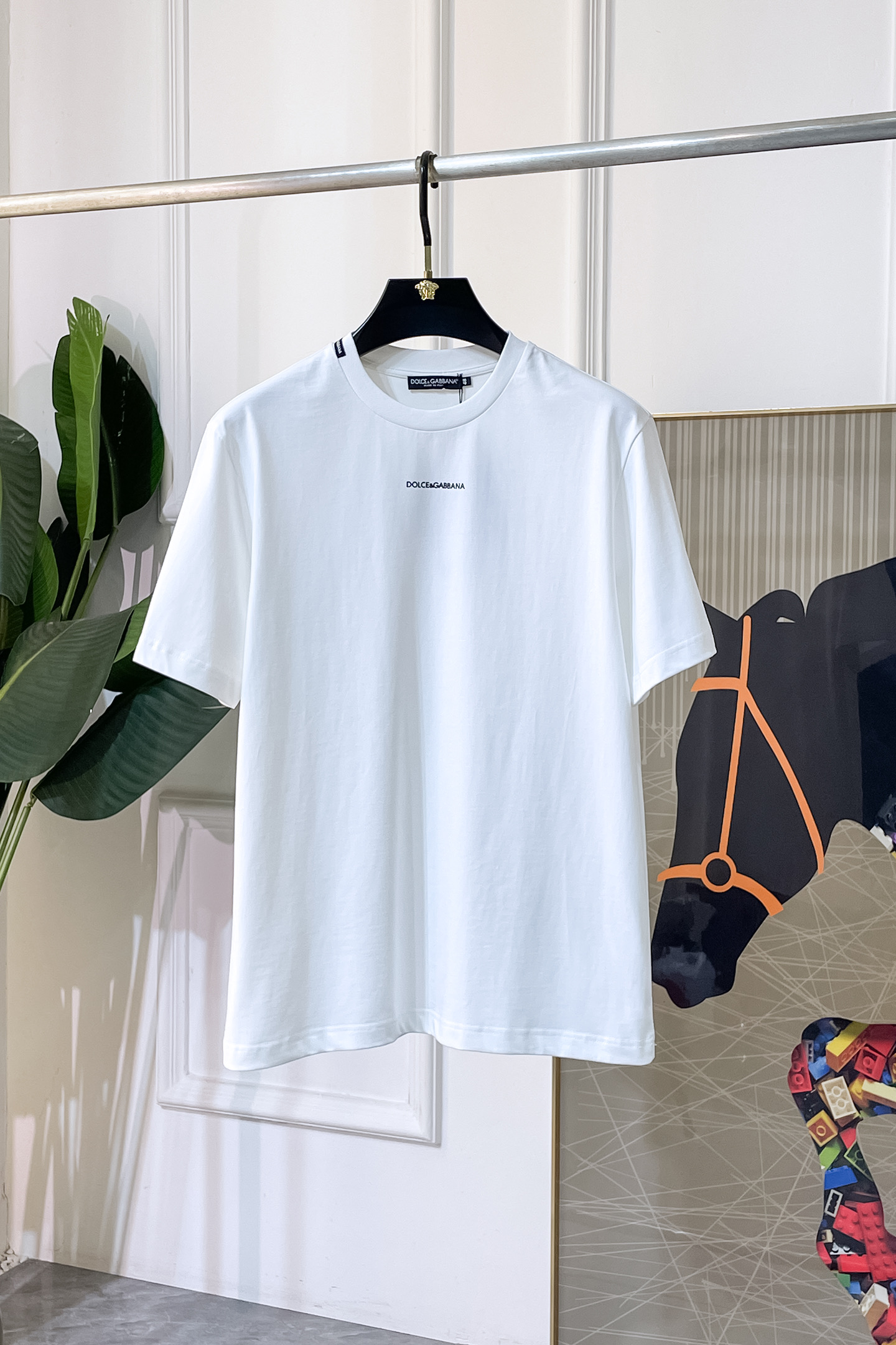 short sleeves