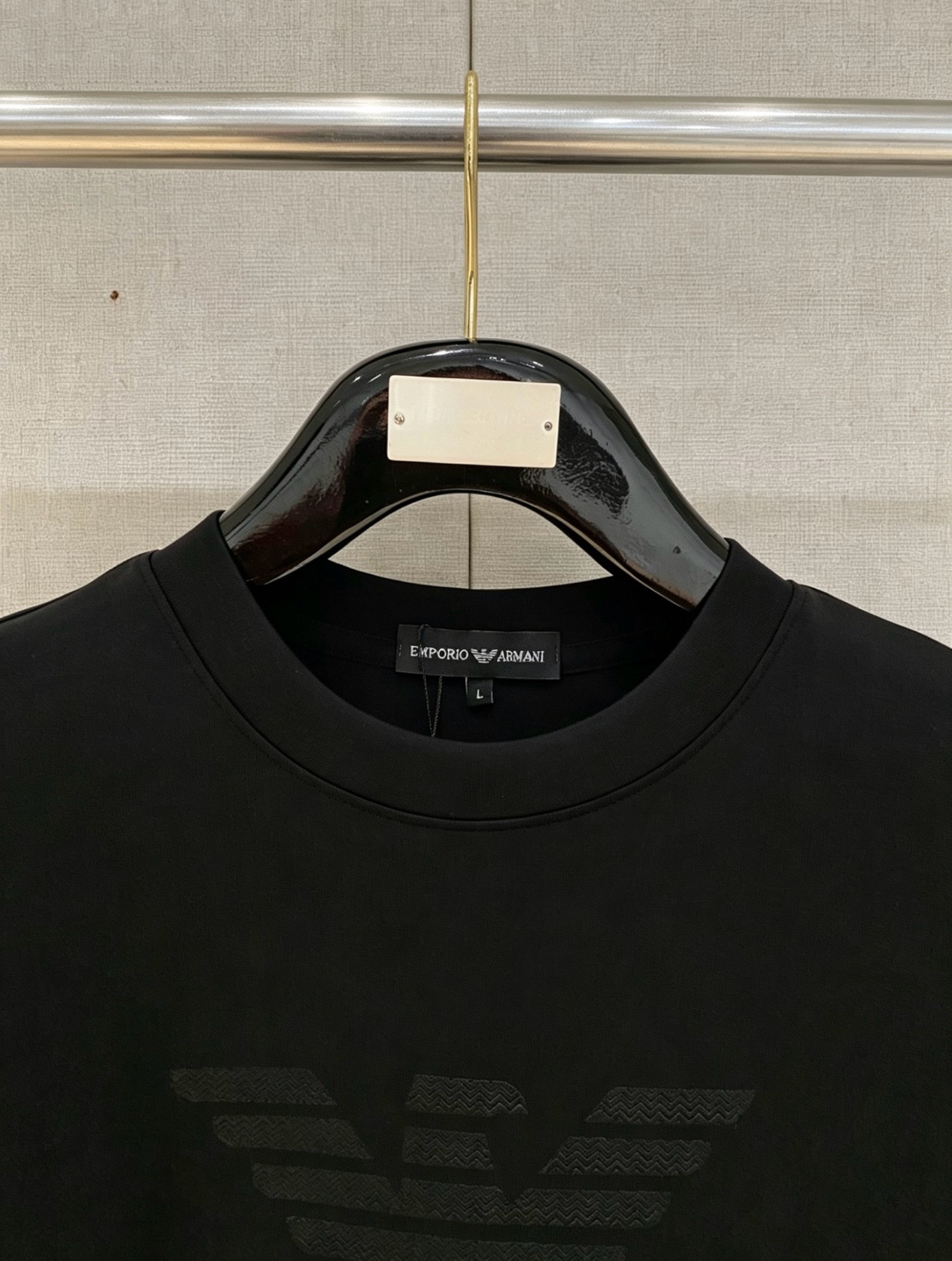 short sleeves