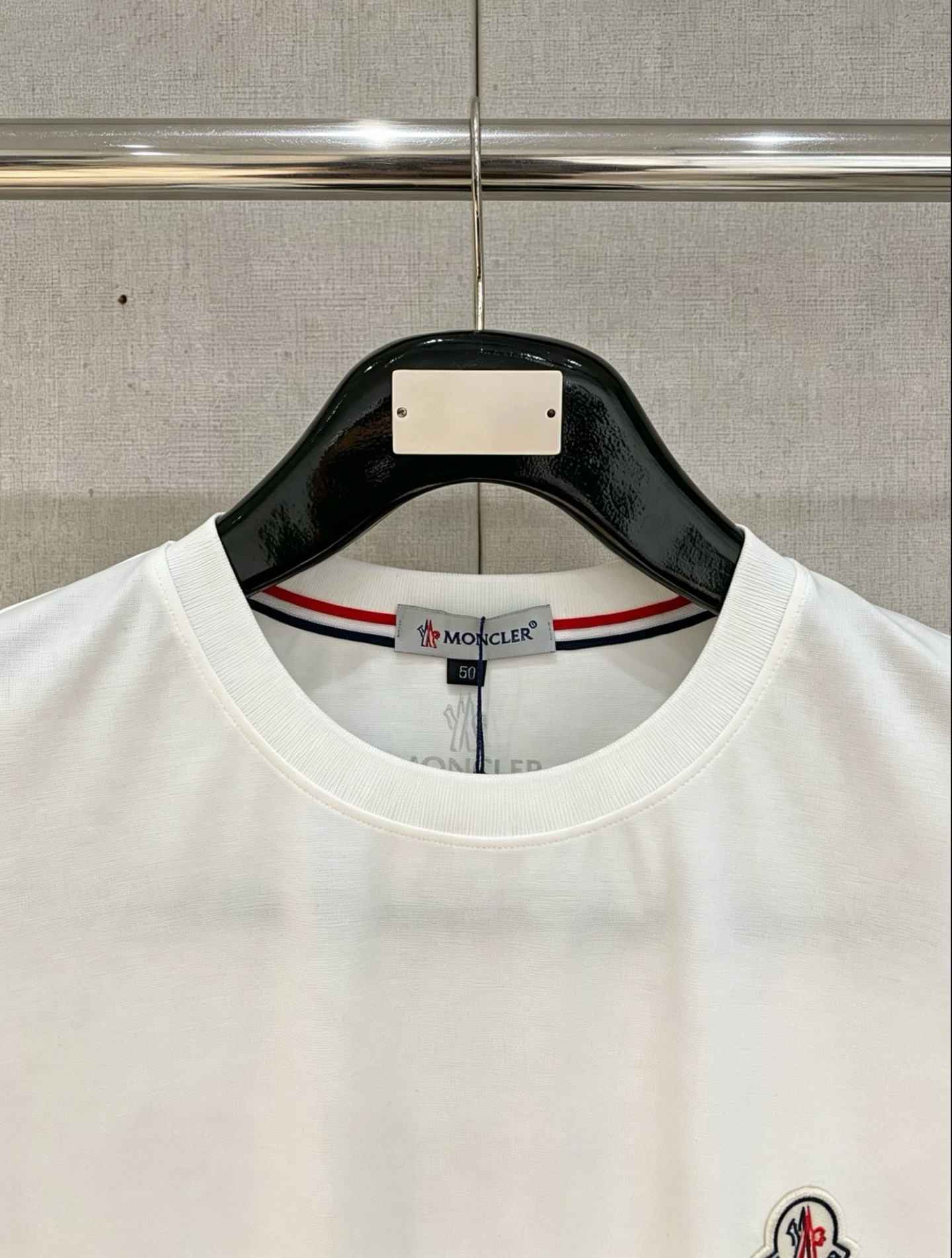 short sleeves