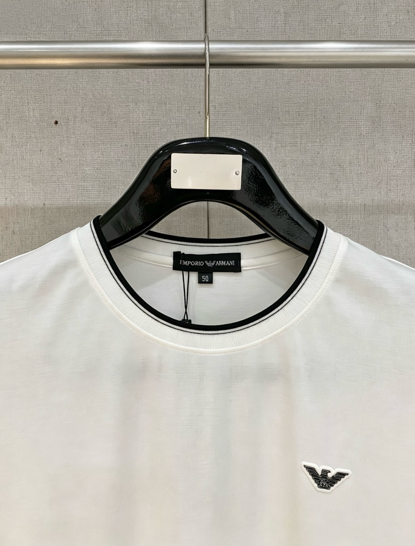 short sleeves