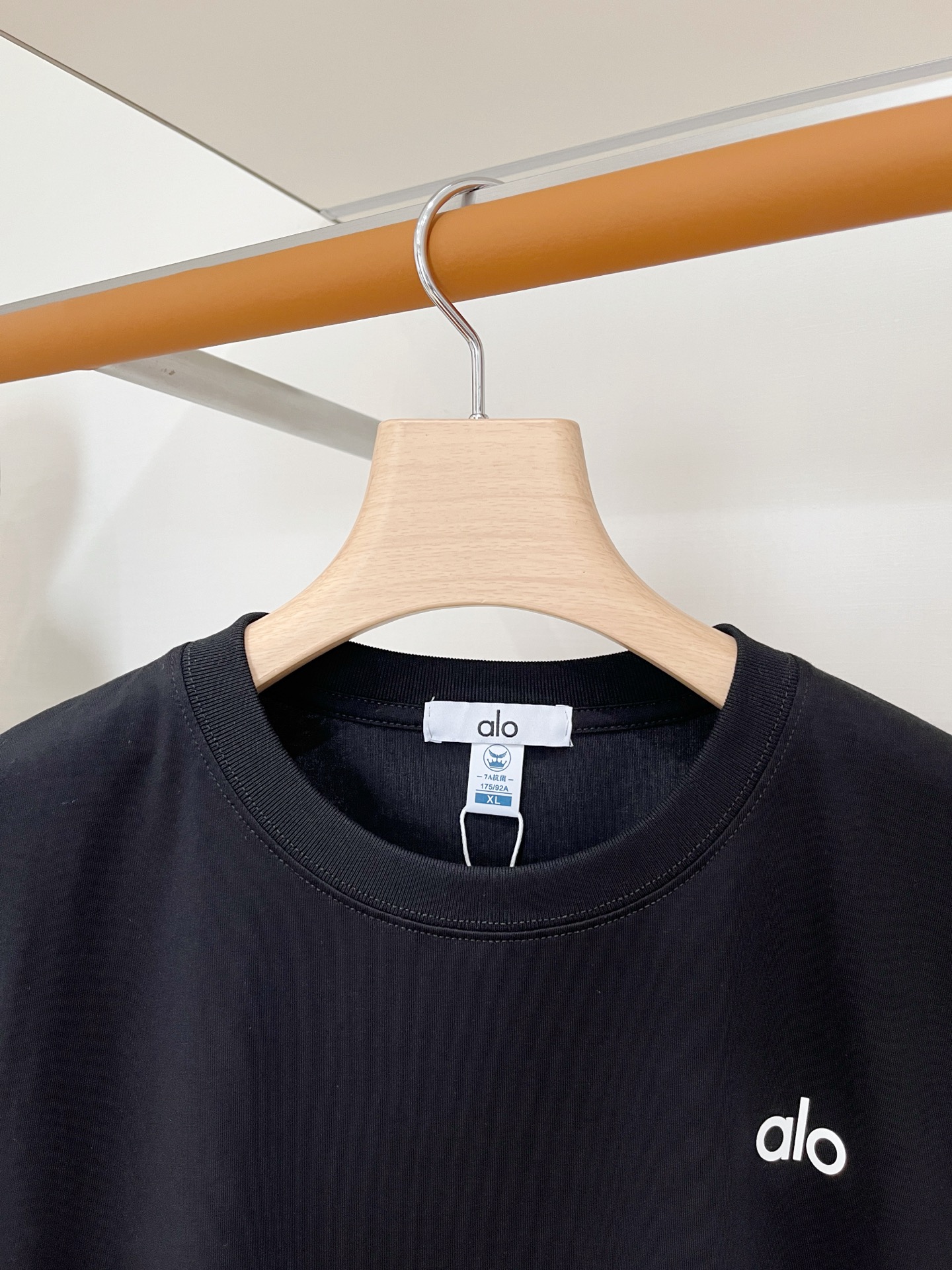 short sleeves
