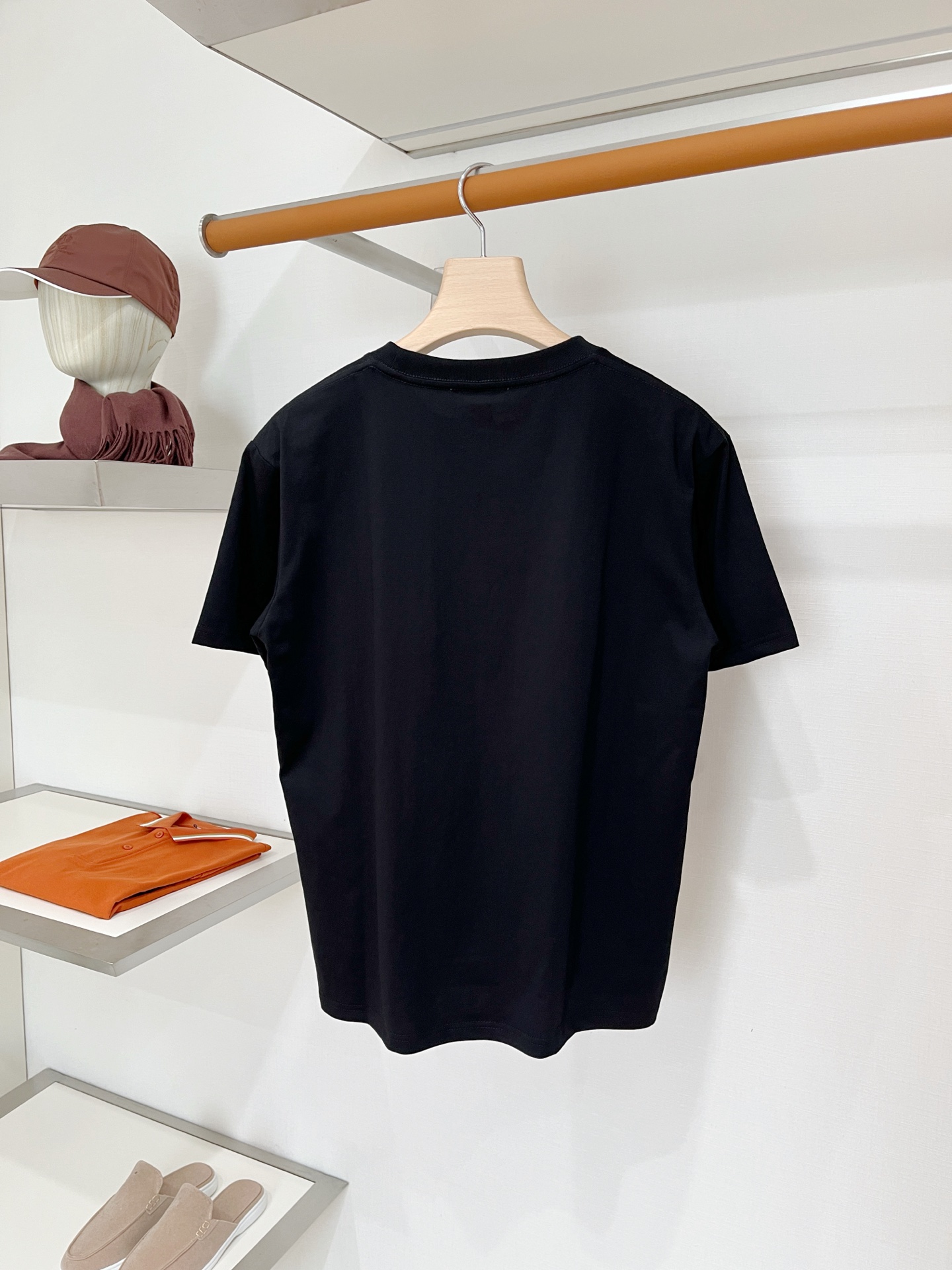 short sleeves