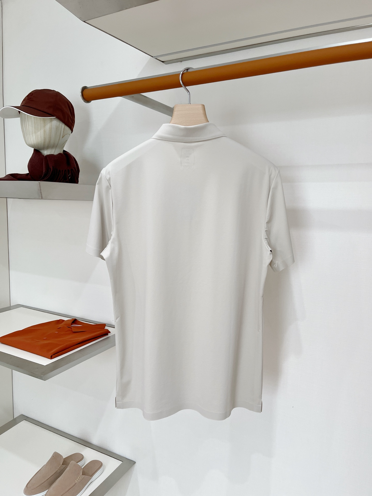 short sleeves