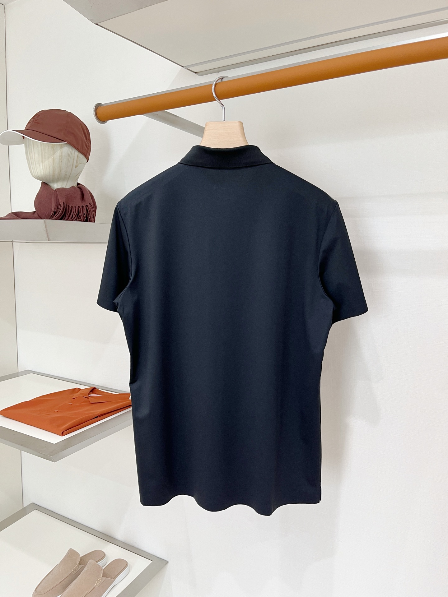 short sleeves