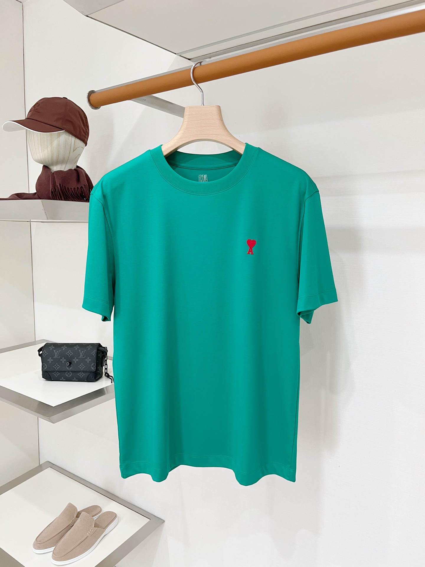 short sleeves