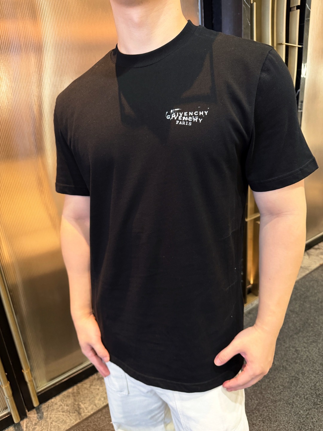 short sleeves