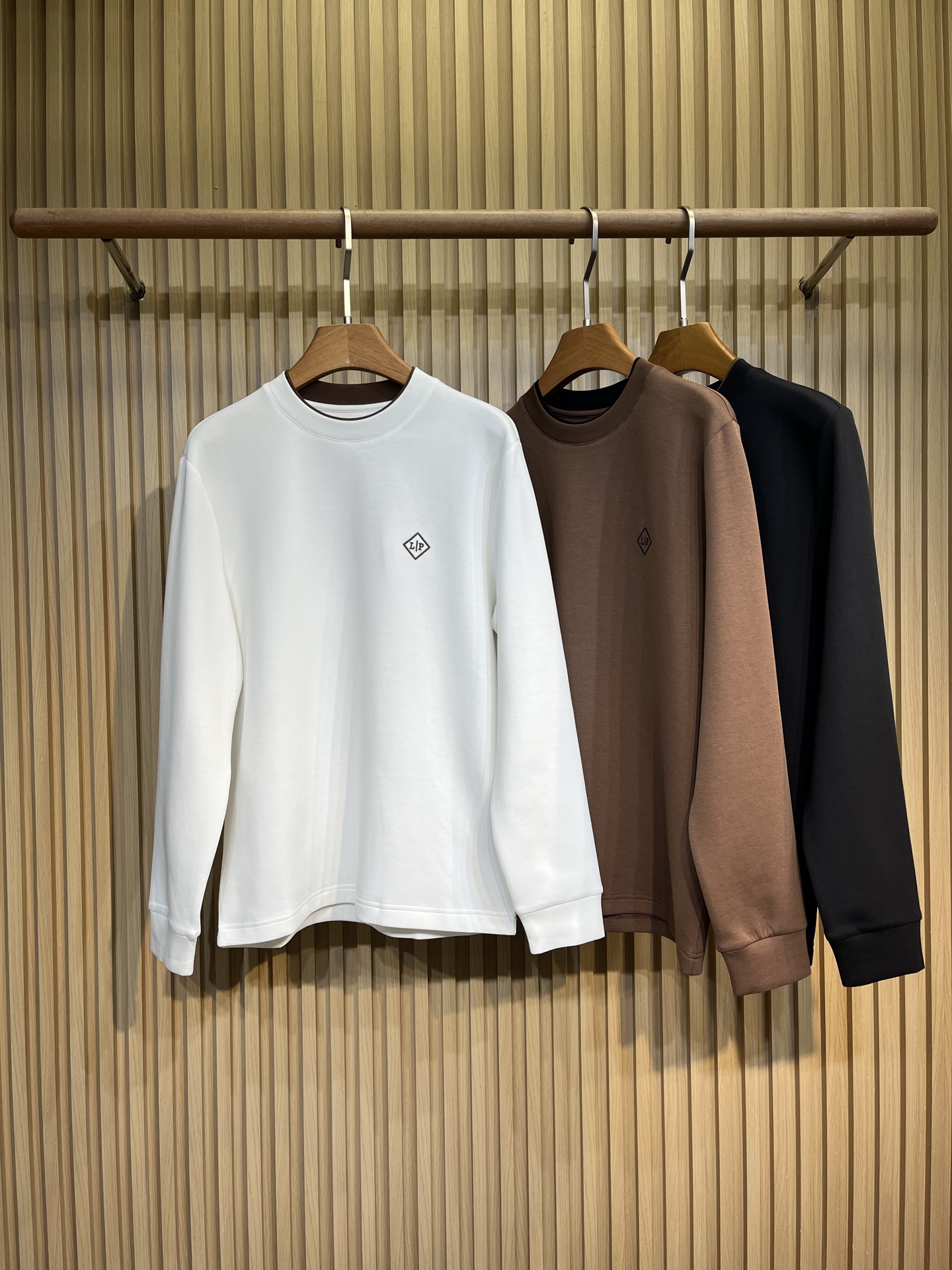 short sleeves