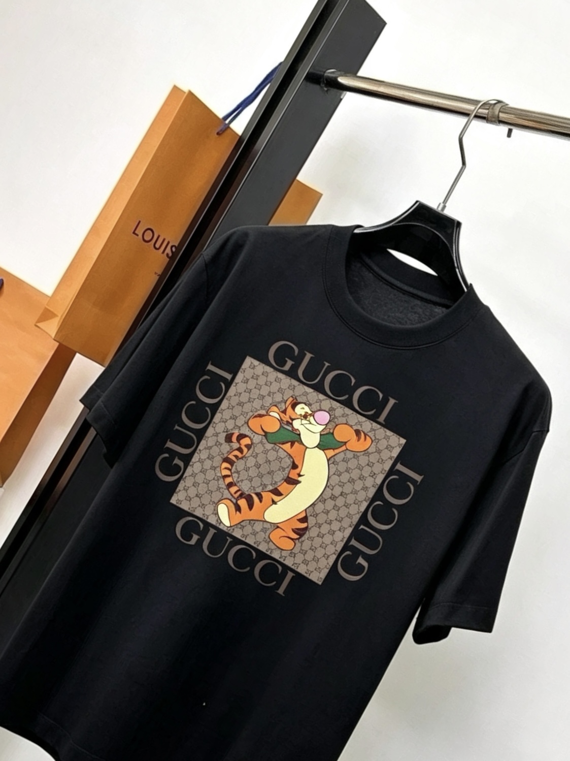 short sleeves