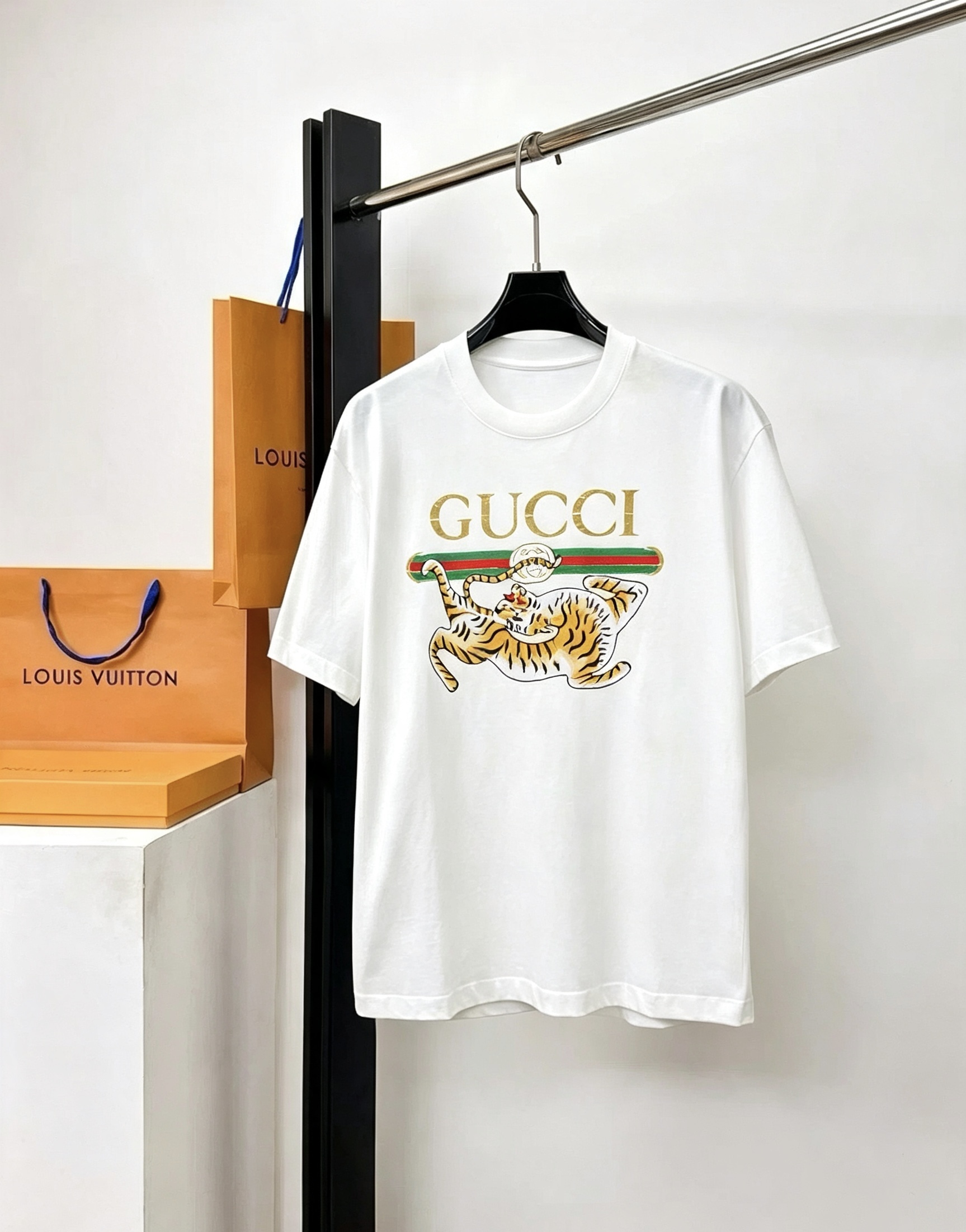 short sleeves