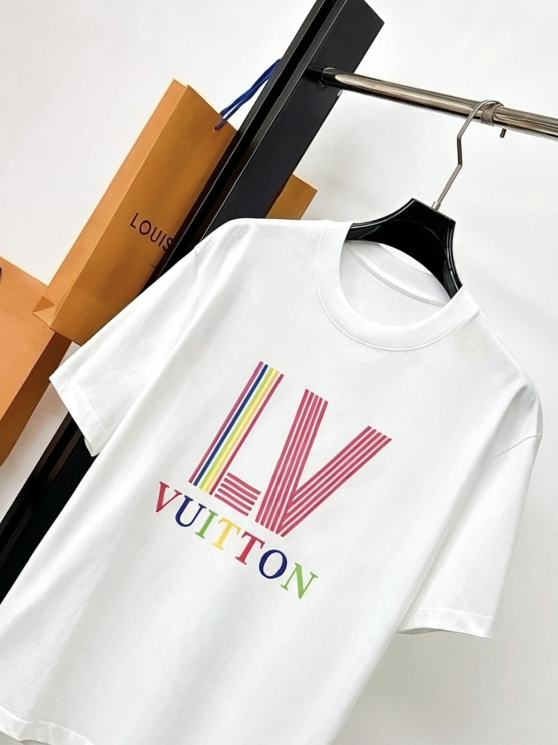 short sleeves