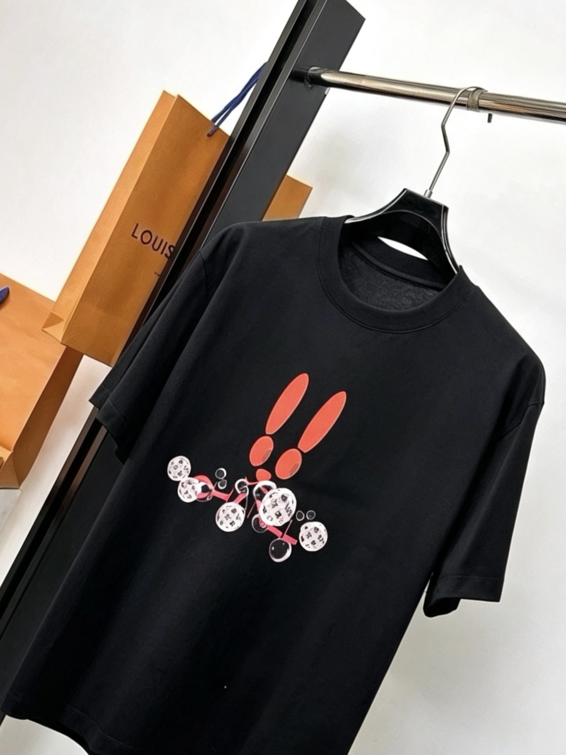 short sleeves