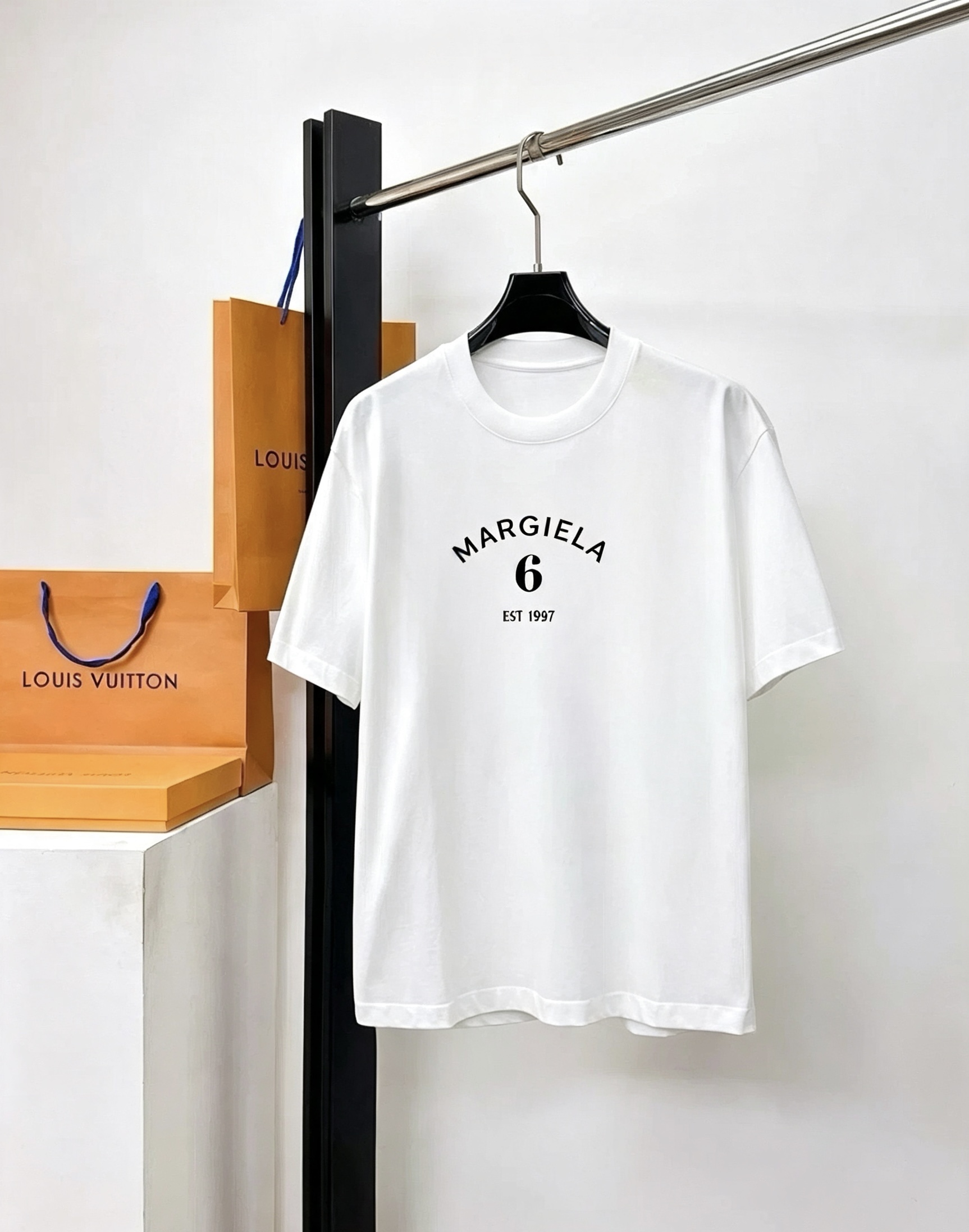 short sleeves