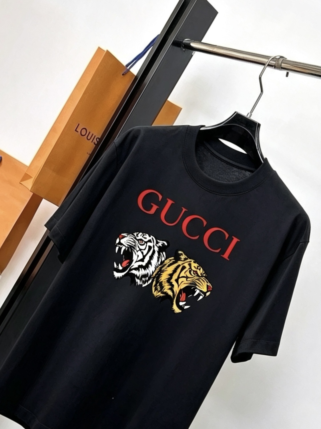 short sleeves