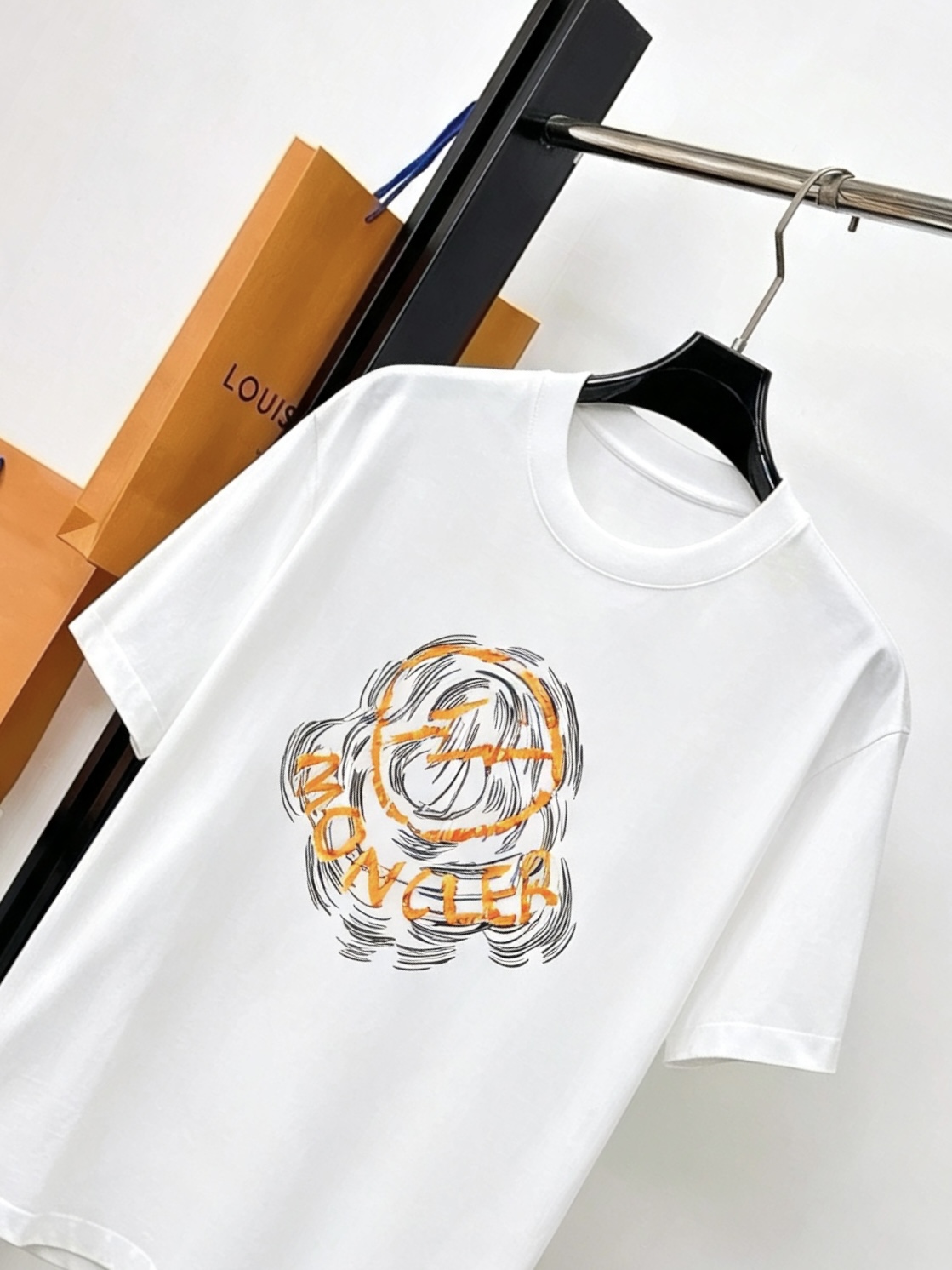 short sleeves
