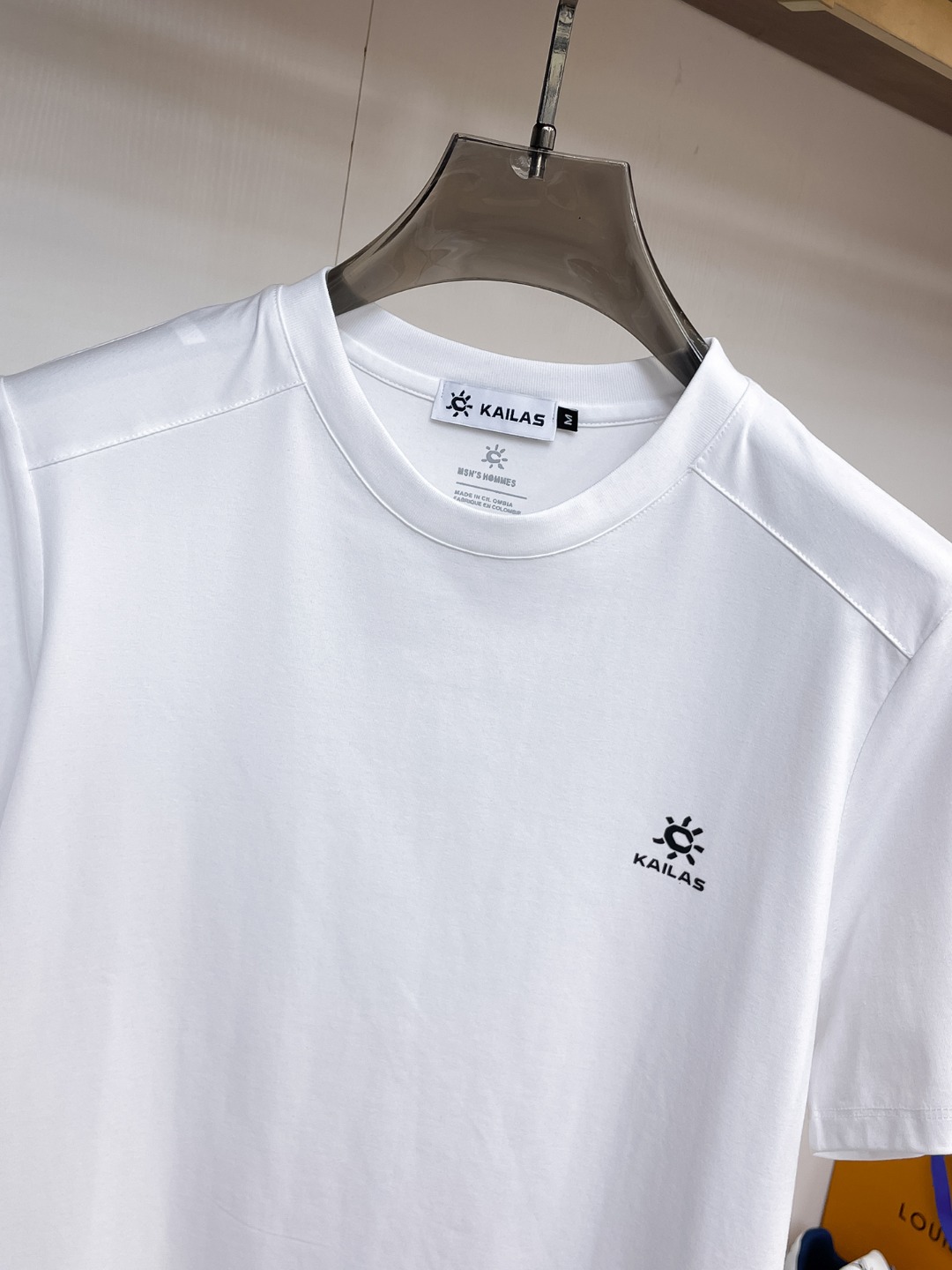 short sleeves