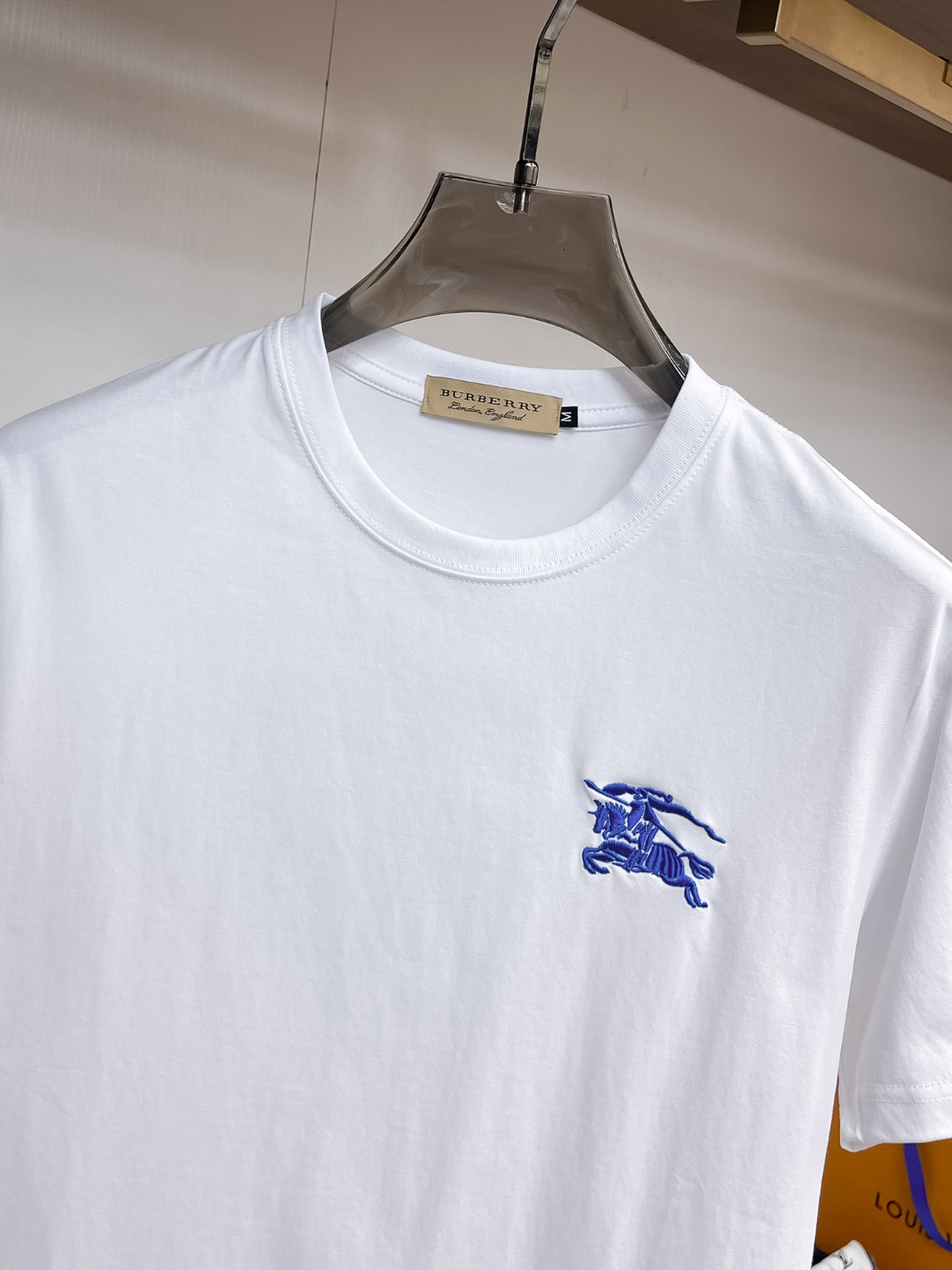 short sleeves