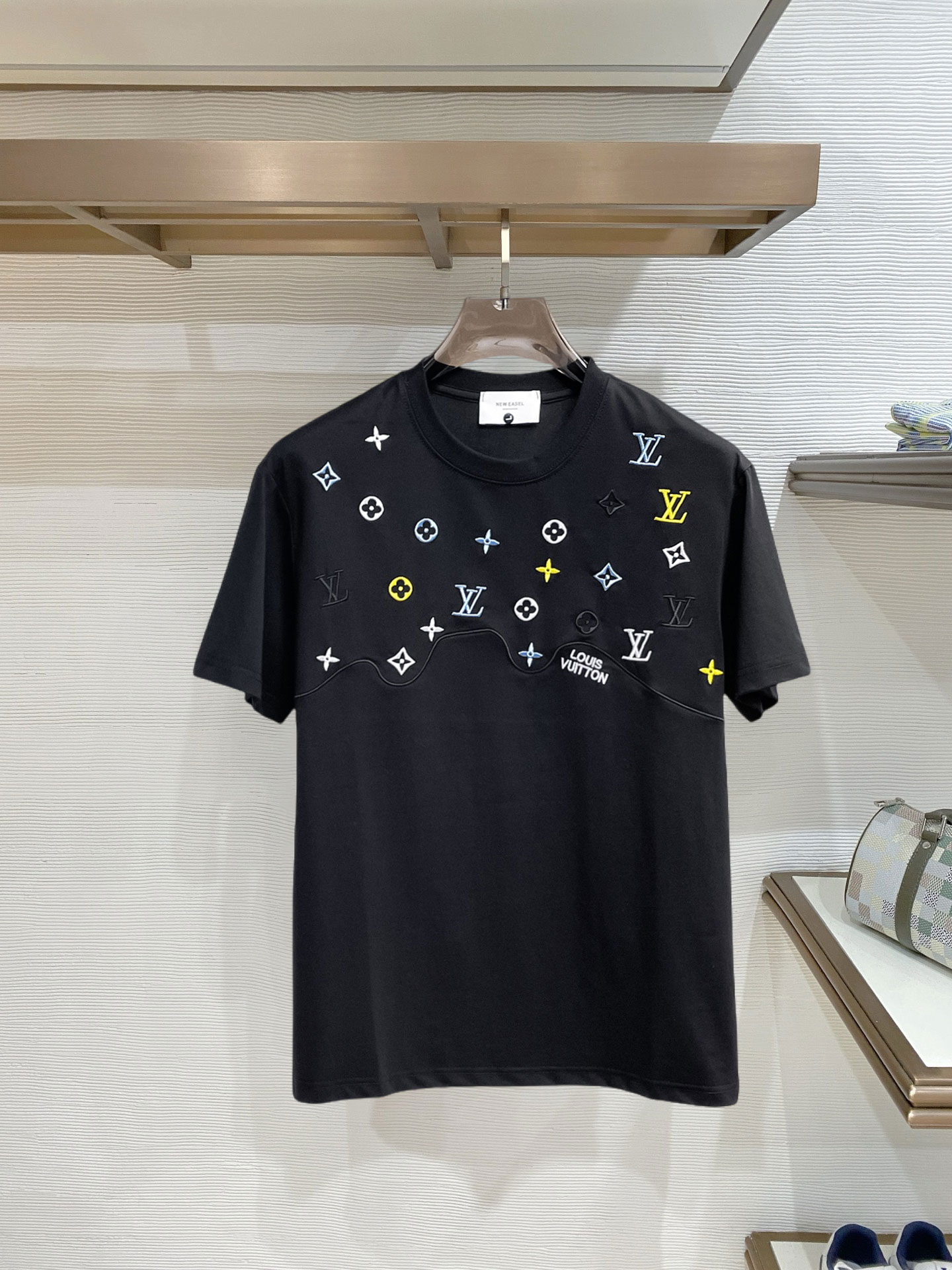 short sleeves