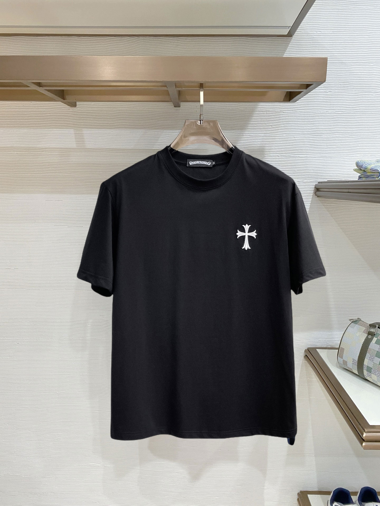 short sleeves