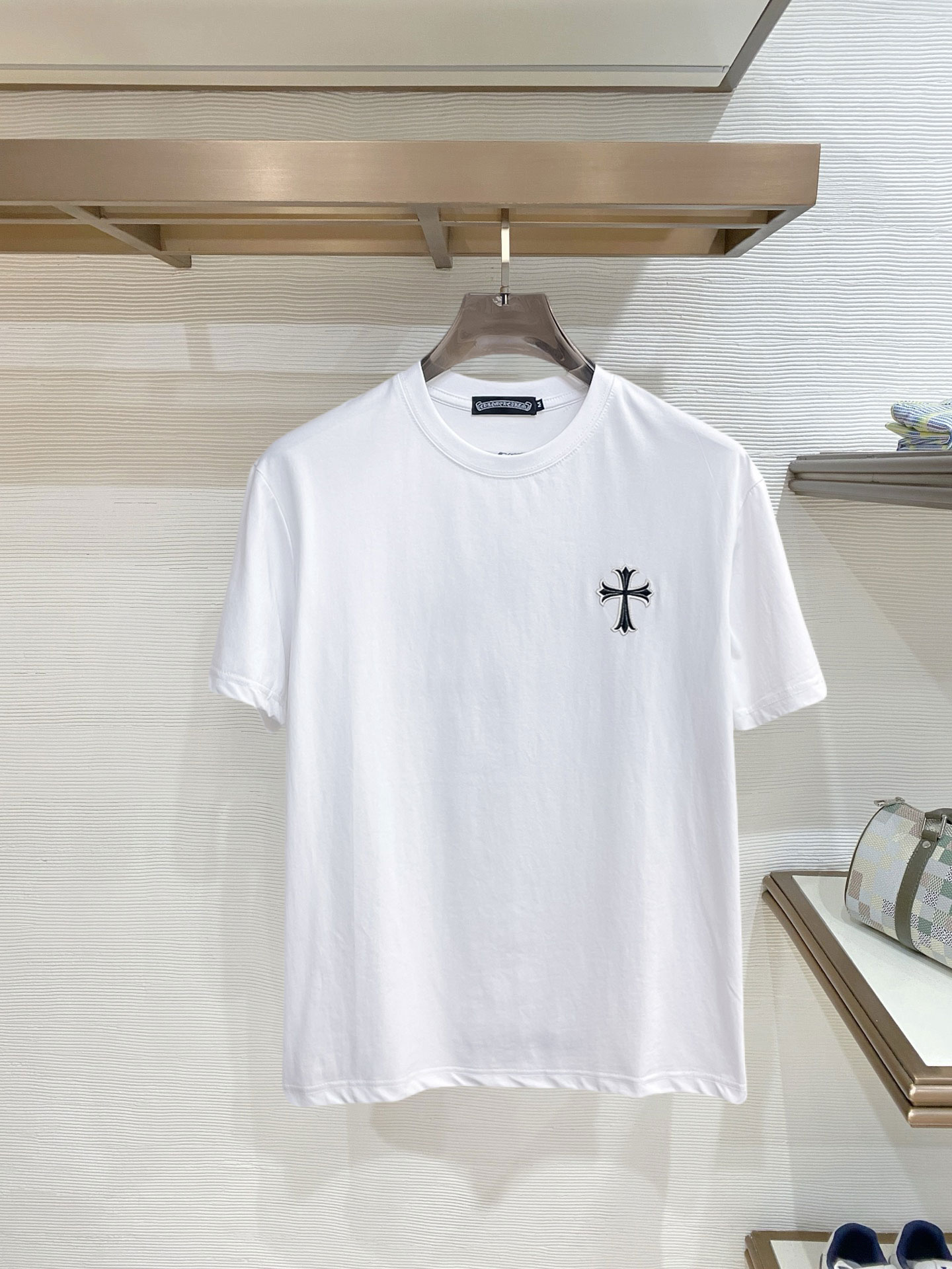 short sleeves