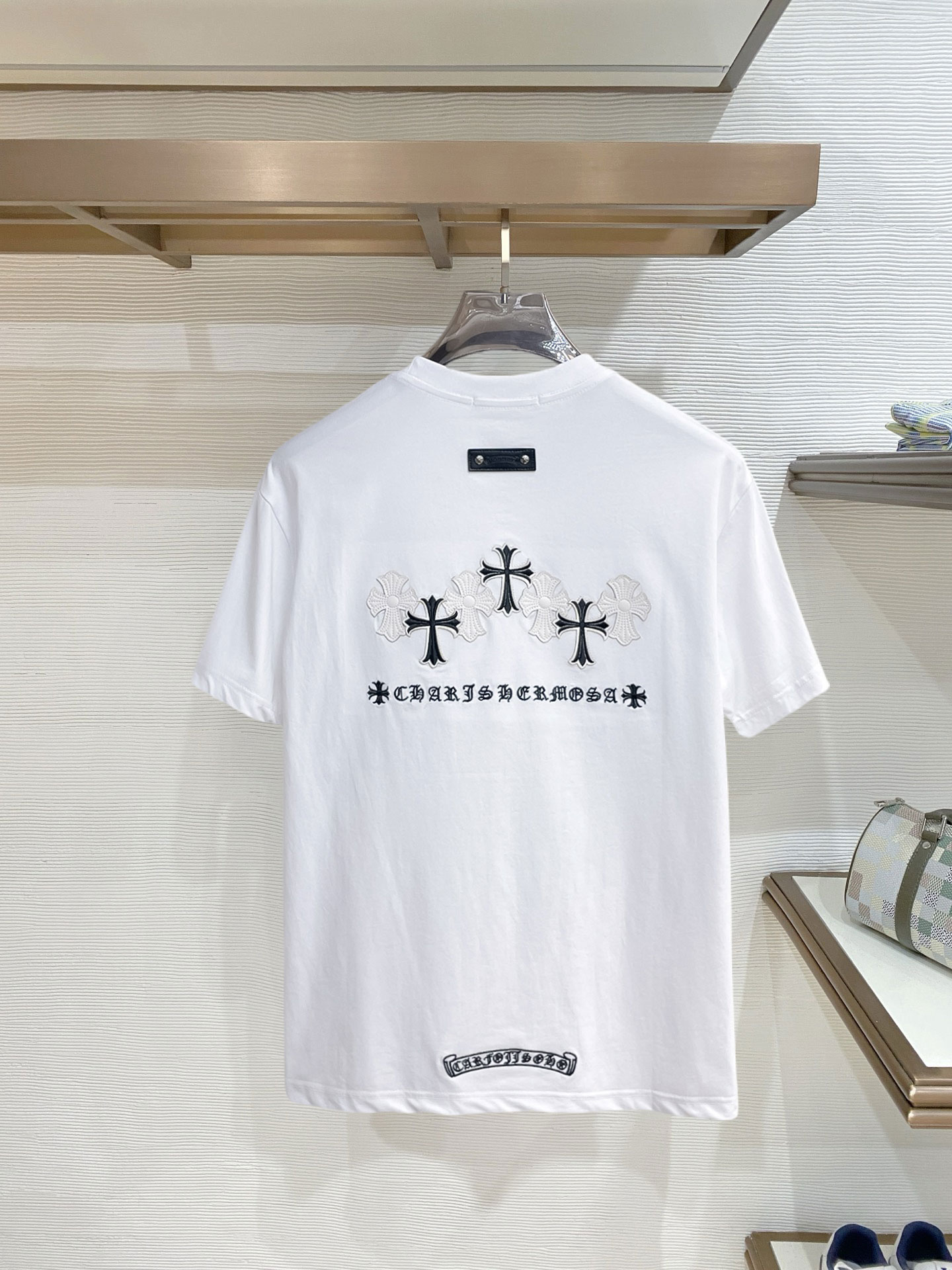 short sleeves