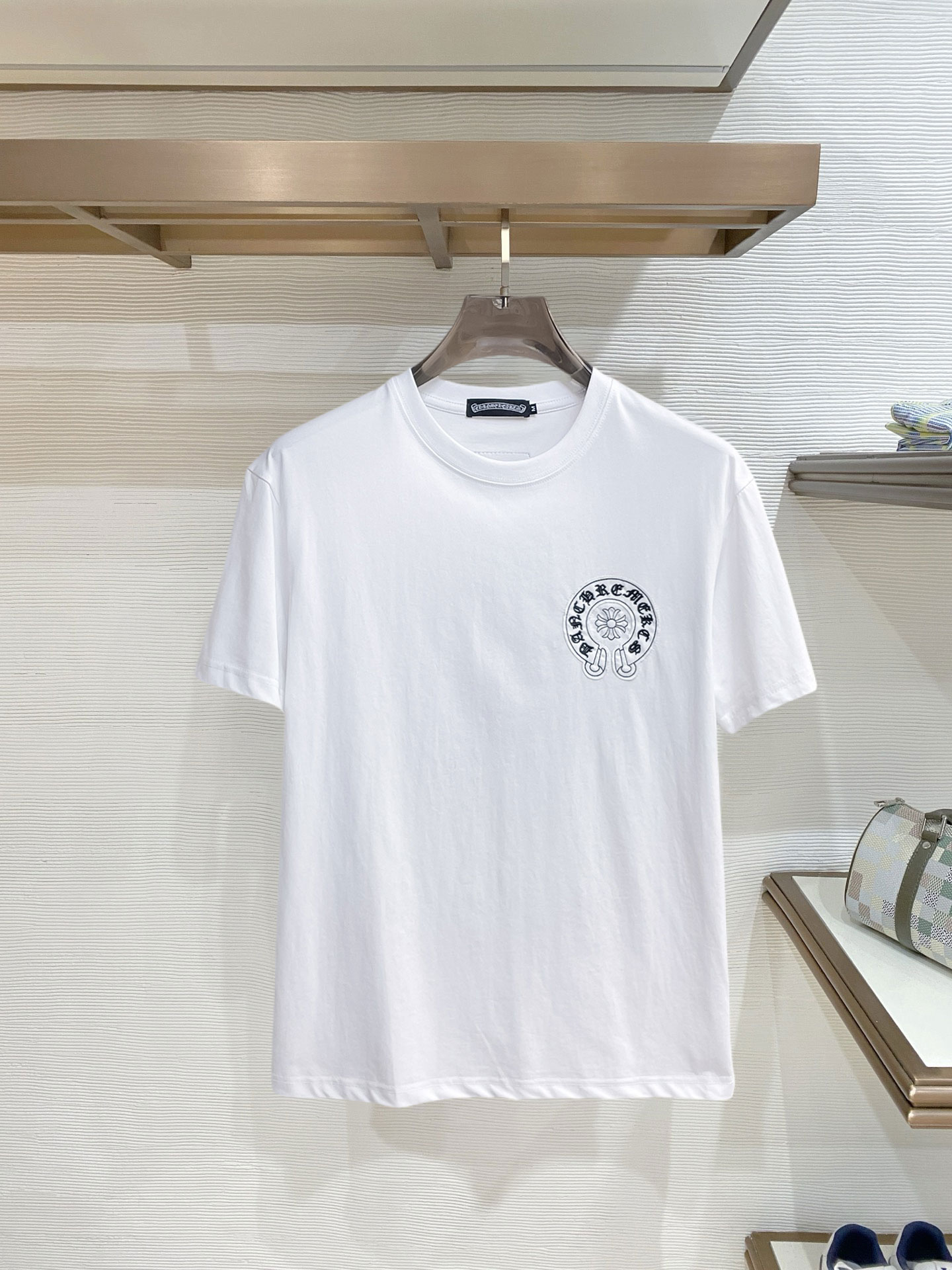 short sleeves